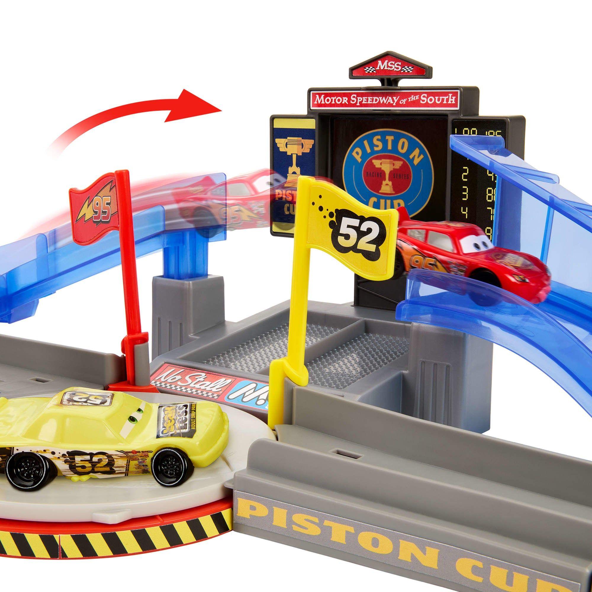 CARS DE DISNEY Y PIXAR PISTA DE ACROBACIAS DE LA COPA PISTÓN-4