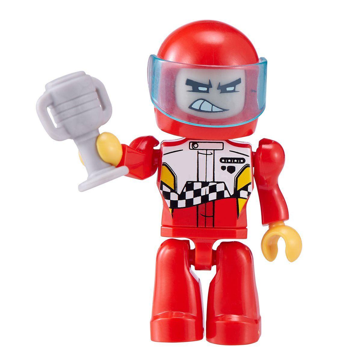 FIGURA MAX EN SOBRE-3