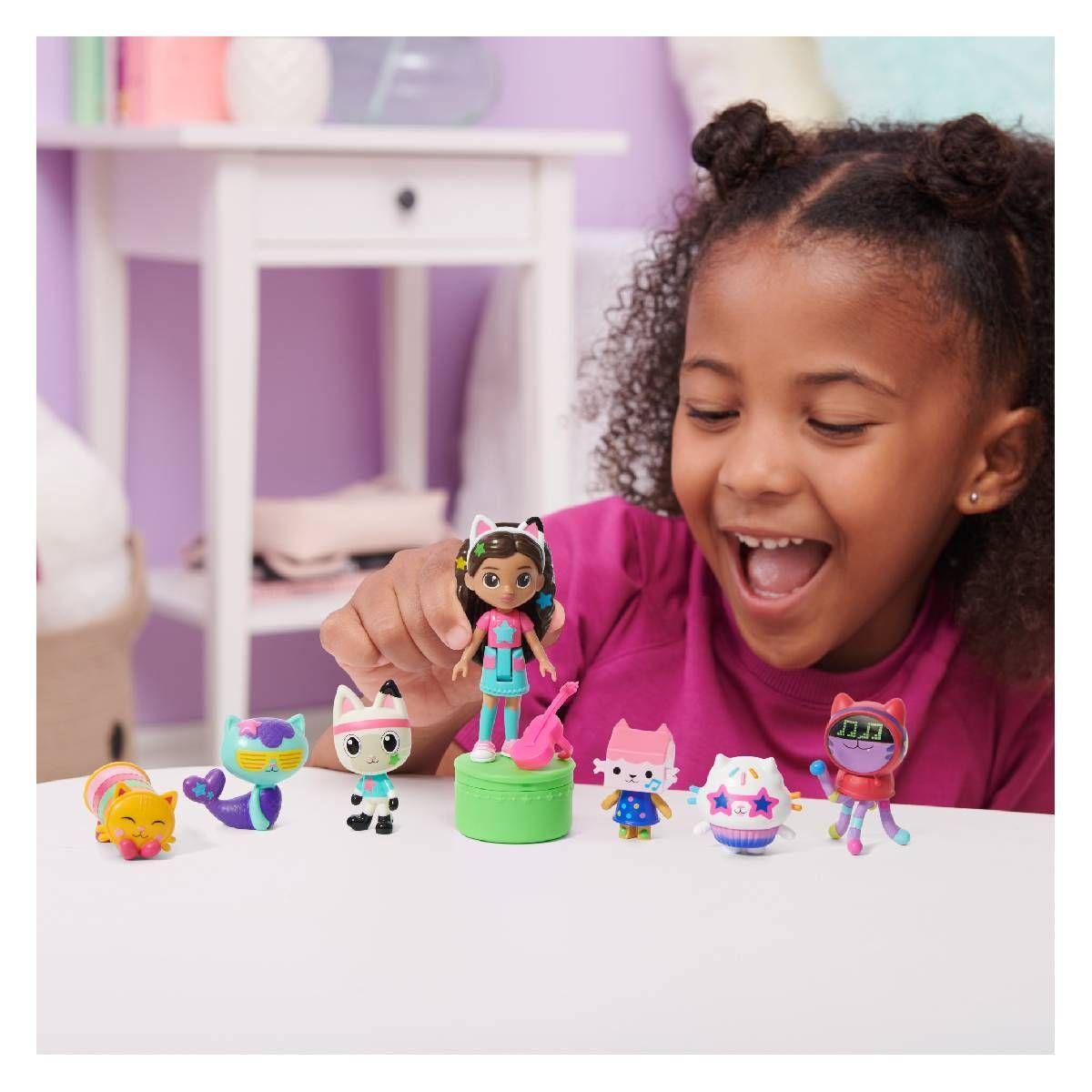 GABBY DELUXE SET 8 FIGURAS-1