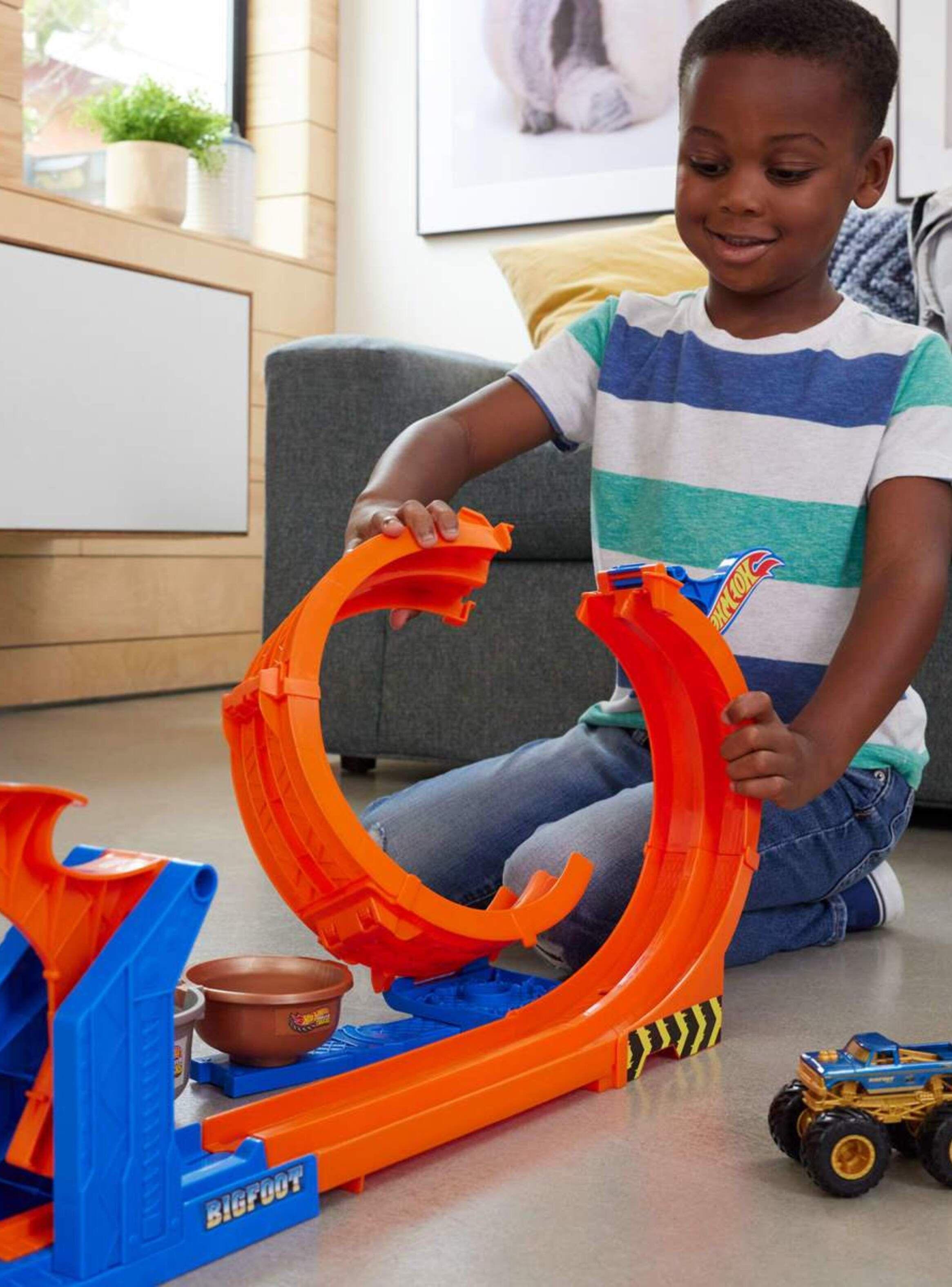 Hot wheels flip bigfoot spring 2025 driver-5