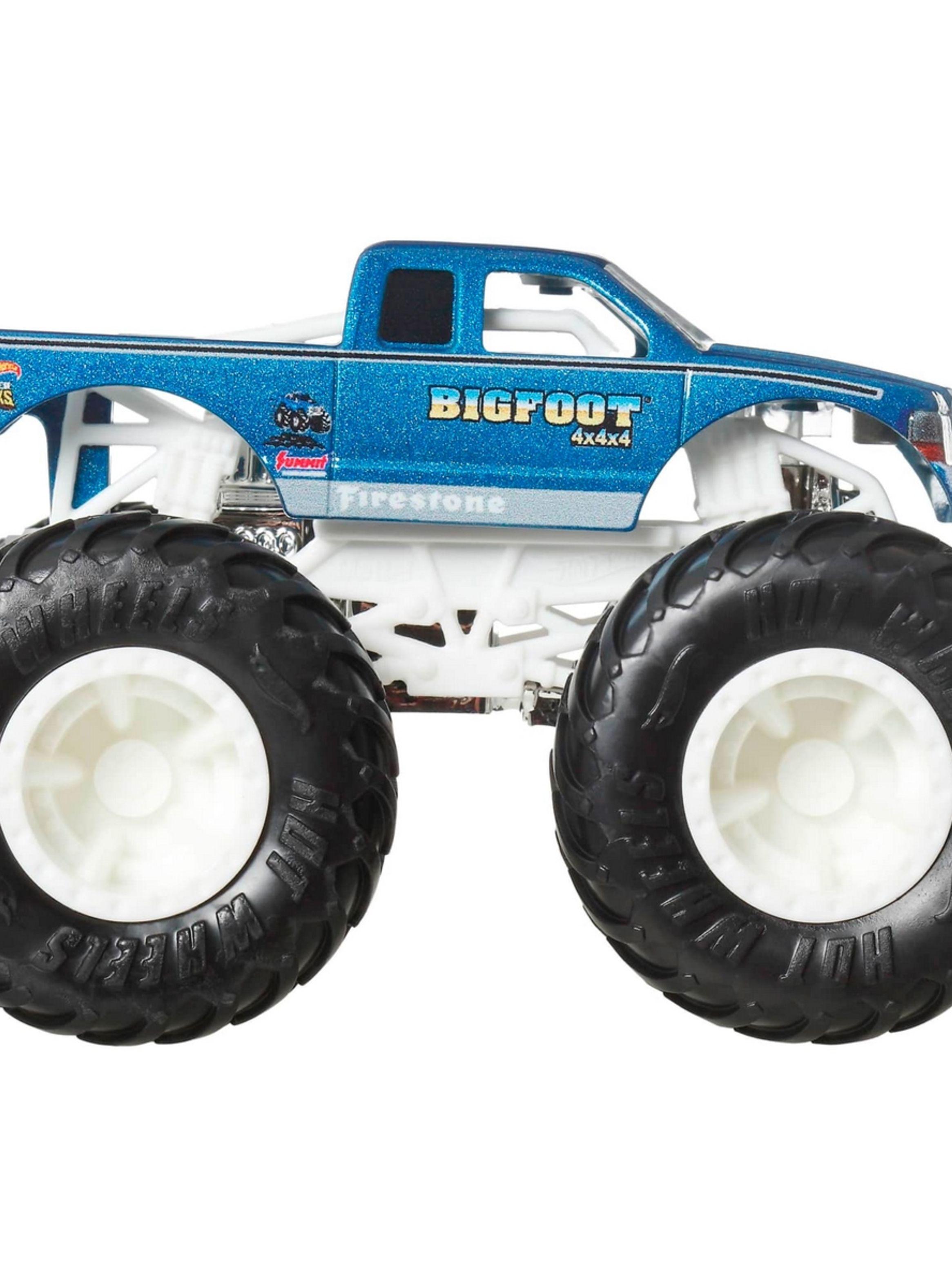 Hot Wheels Monster Trucks 1:64 - Bigfoot 50th Vs Bigoot-4