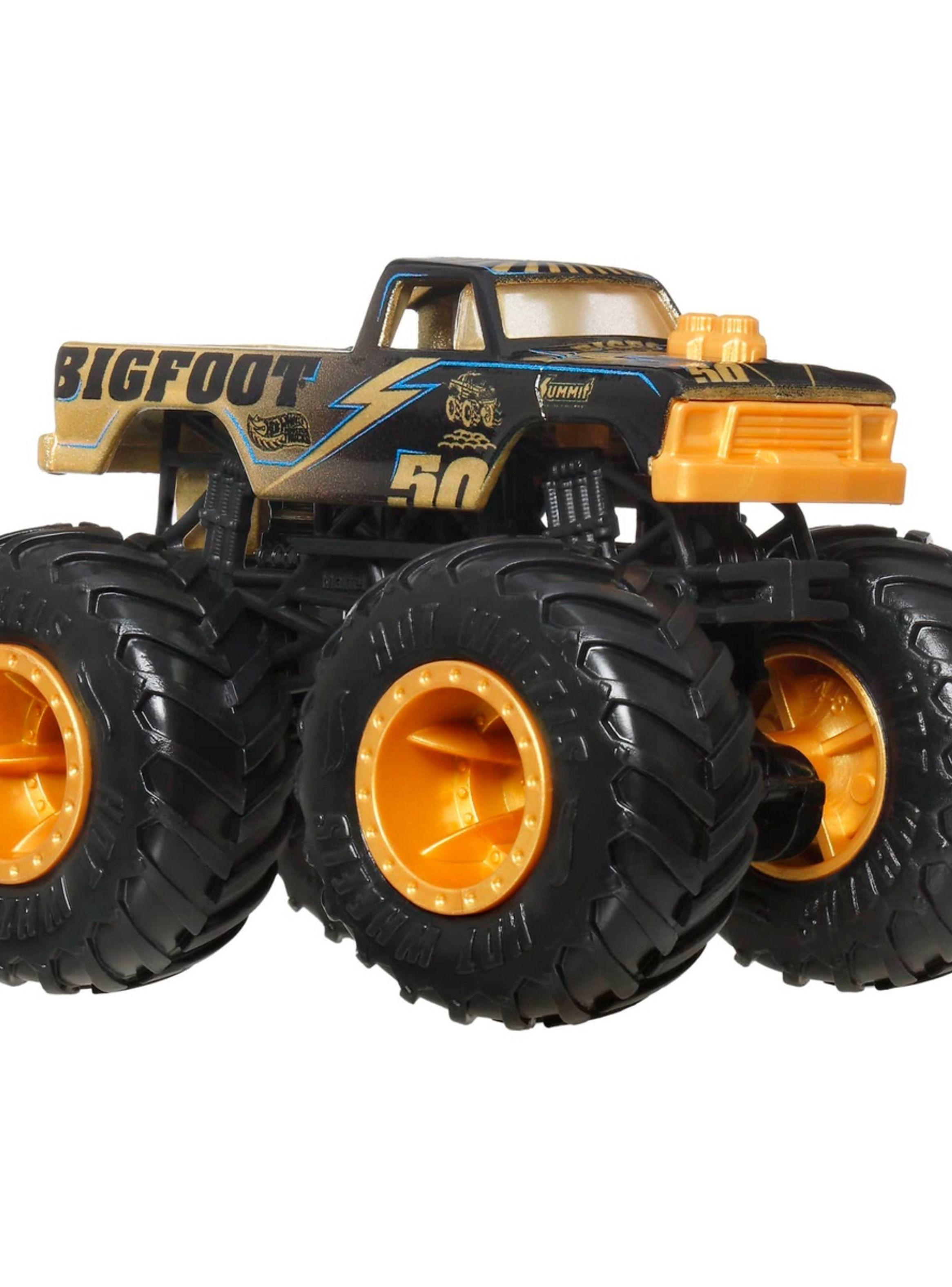Hot Wheels Monster Trucks 1:64 - Bigfoot 50th Vs Bigoot-5