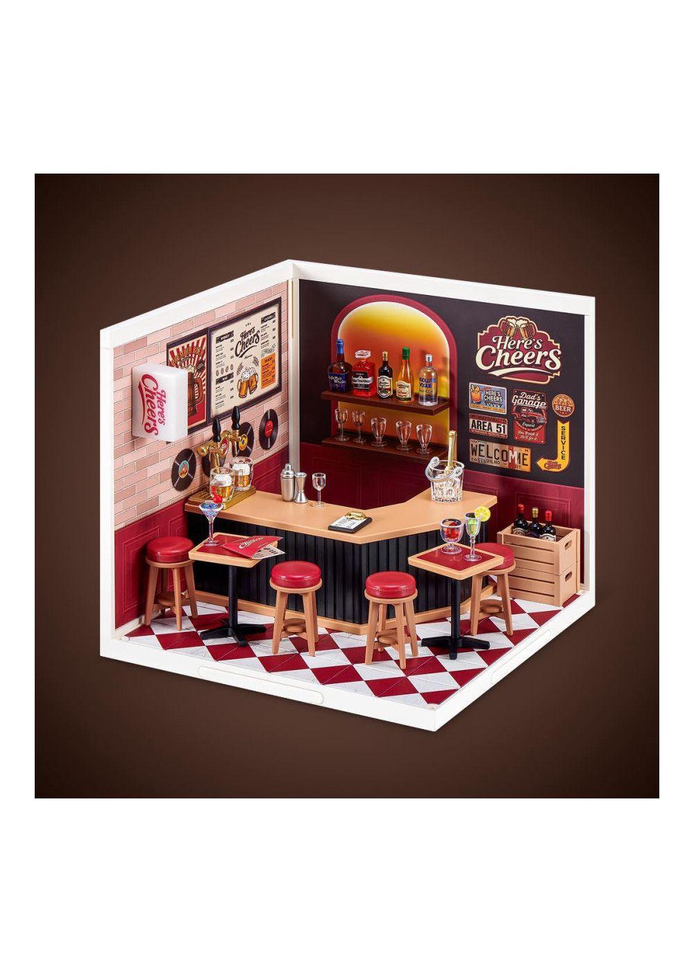 ZURU Mini Brands Spaces Here’s Cheers Bar-1