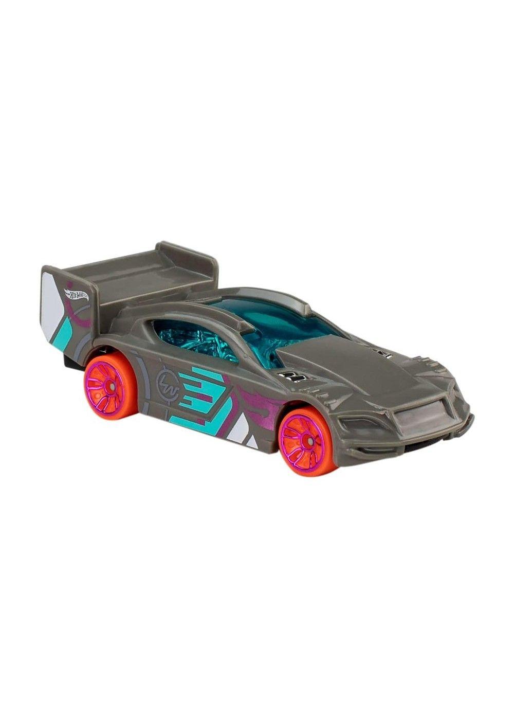 PACK 5 AUTOS BASICOS HOTWHEELS - STUNT TRUCKS-5