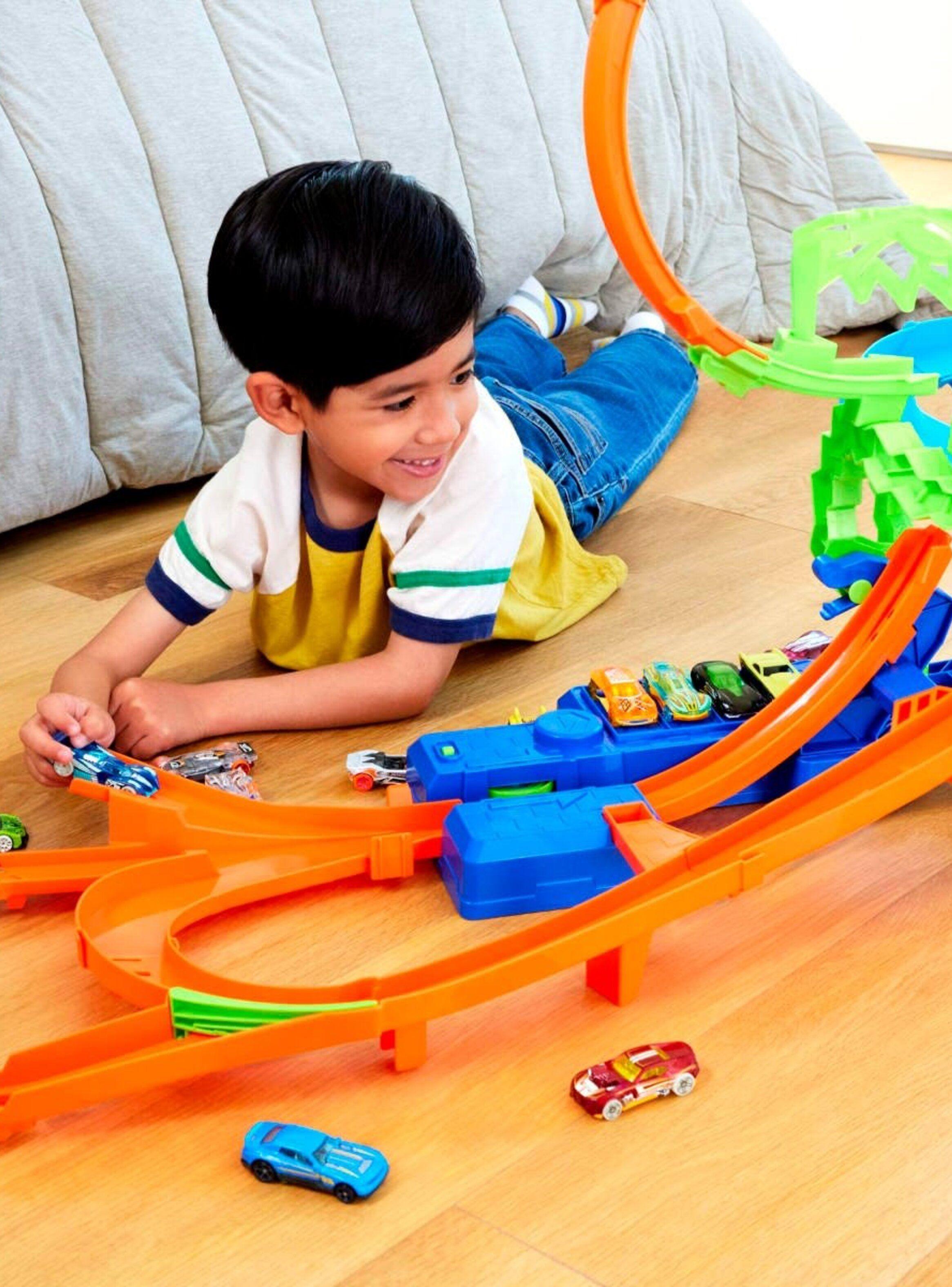 Hot wheels stunt tracks pista de juguete multichoque aéreo-5