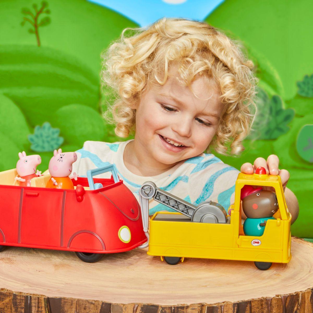MUÑEA PEPPA PIG EL GRAN REMOLQUE DEL ABUELO PERRO-4