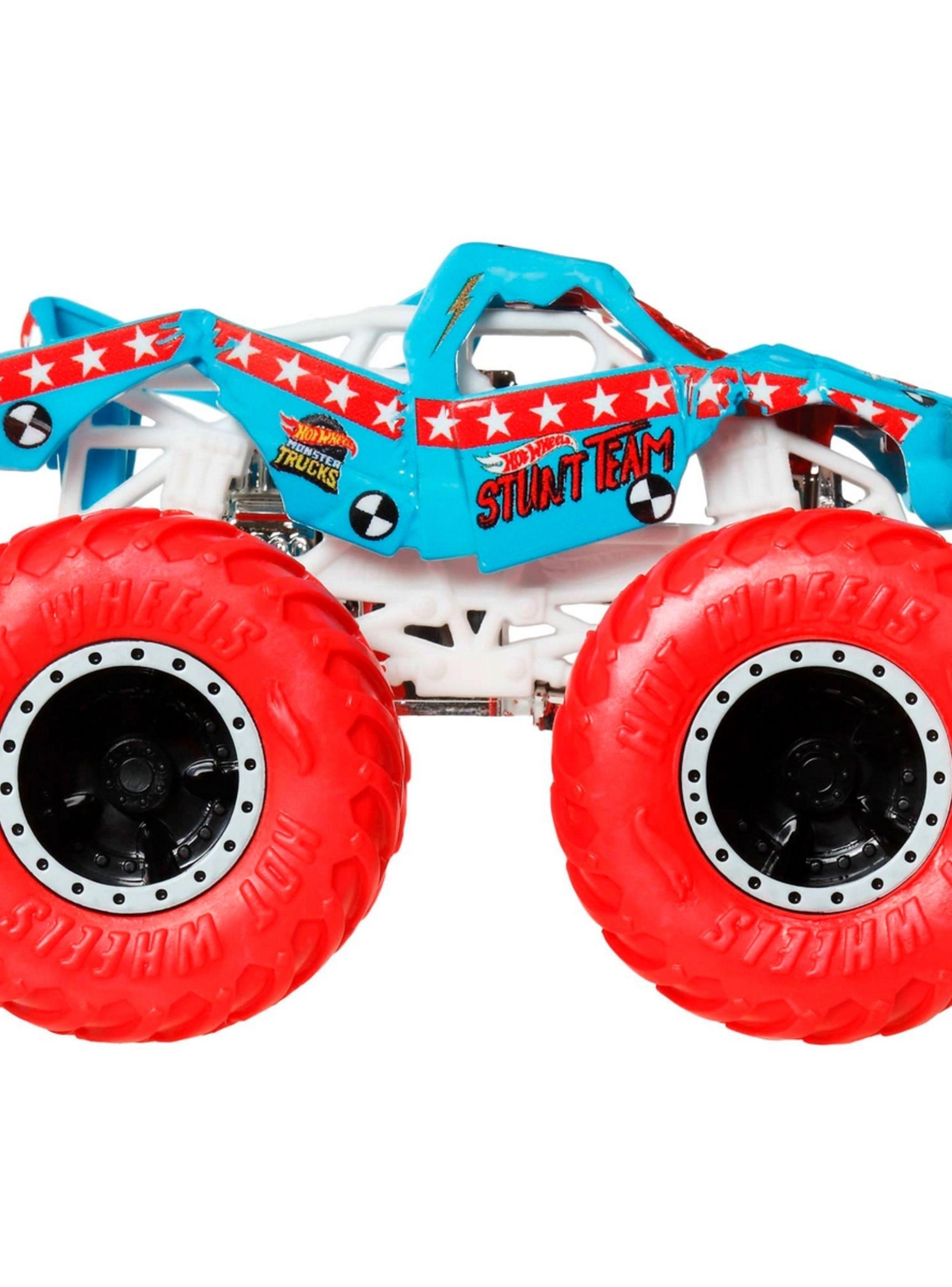 Hot Wheels Monster Trucks 1:64 - Ramblin Wrecker Vs Totaled-5