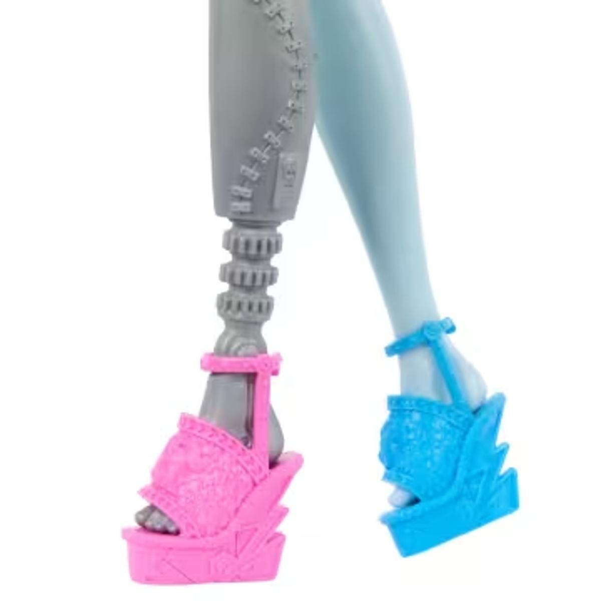MONSTER HIGH OPP REVEAL - FRANKIESTEIN-2
