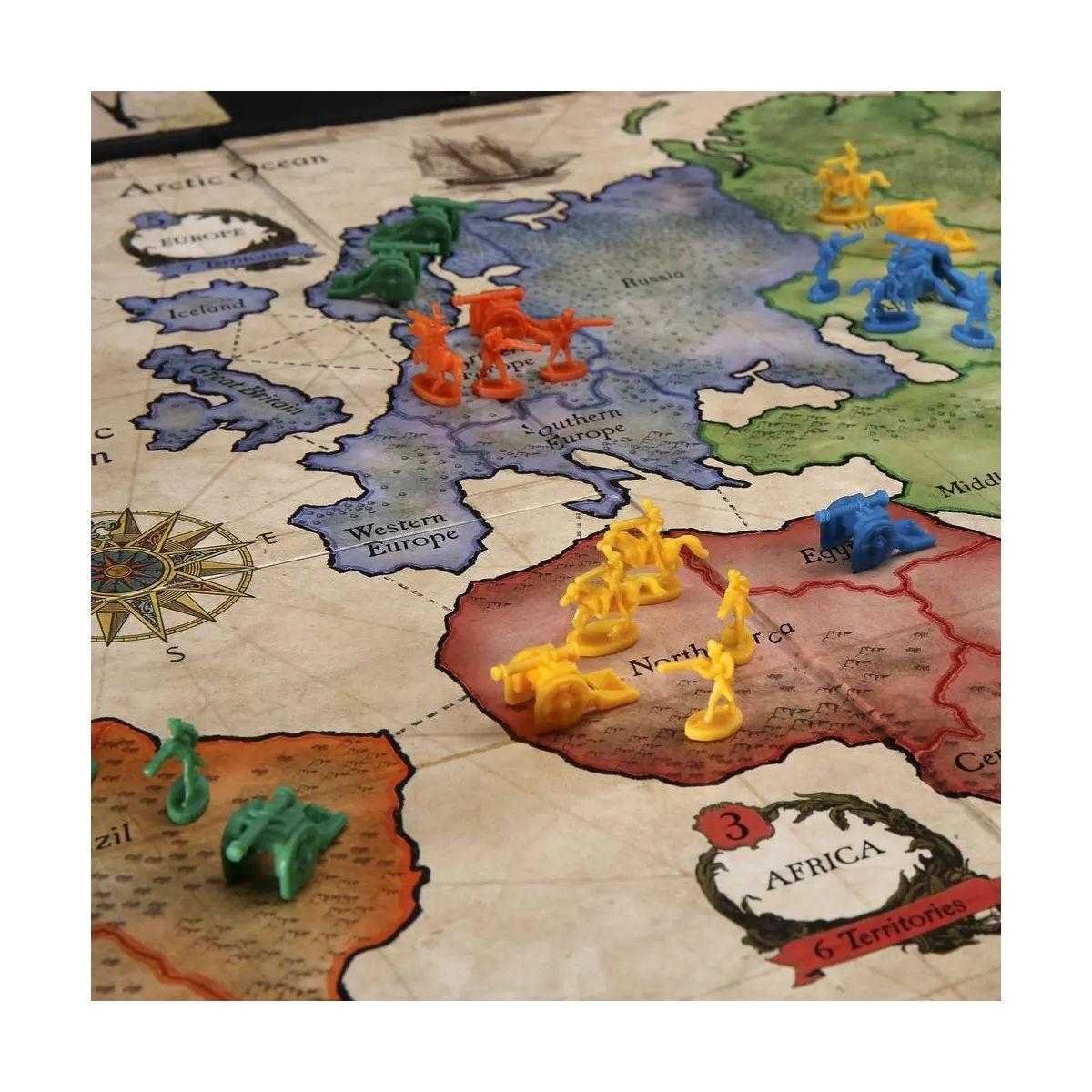 Risk Hasbro Games-3