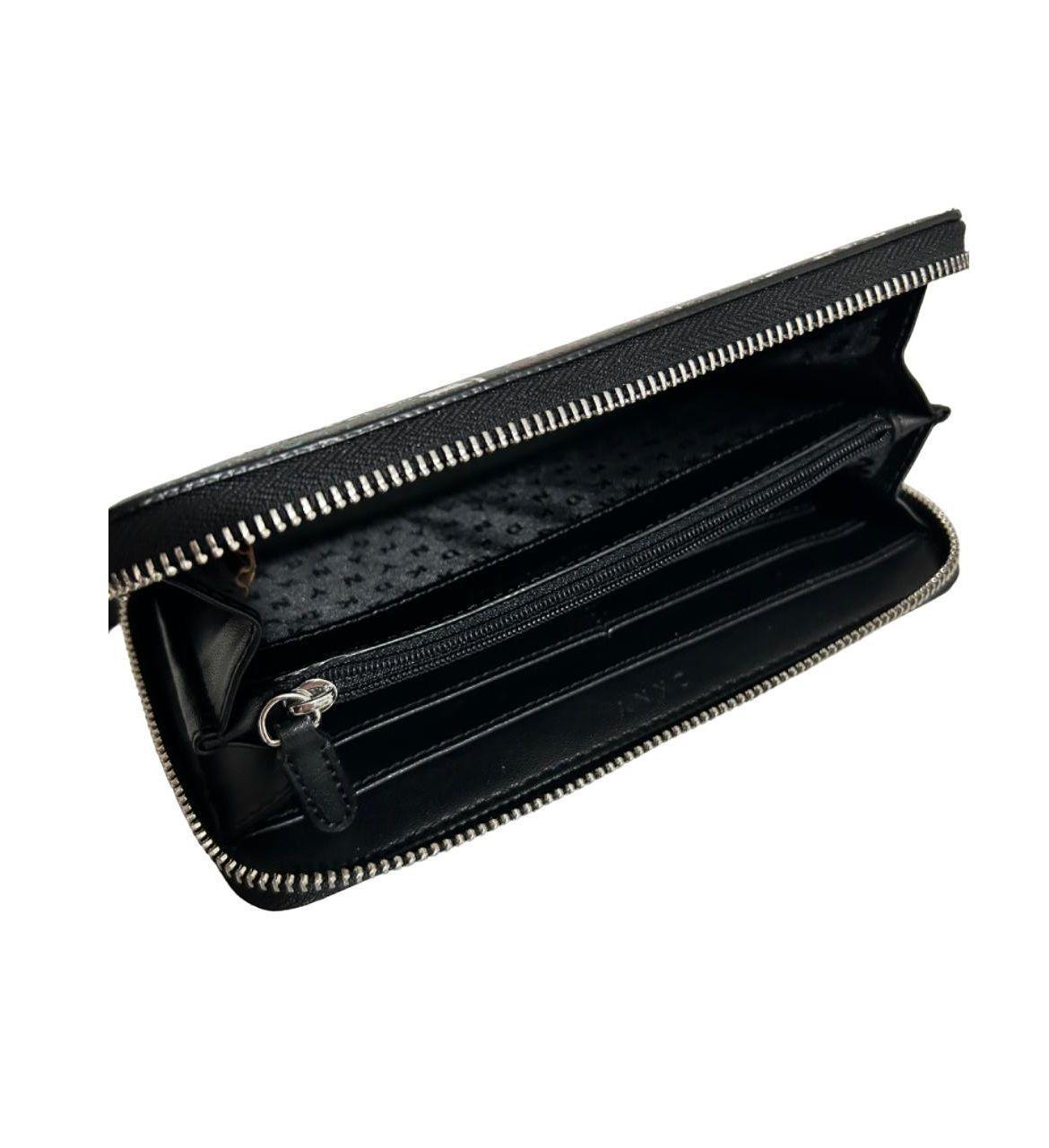 Billetera DKNY Black Urbana -3