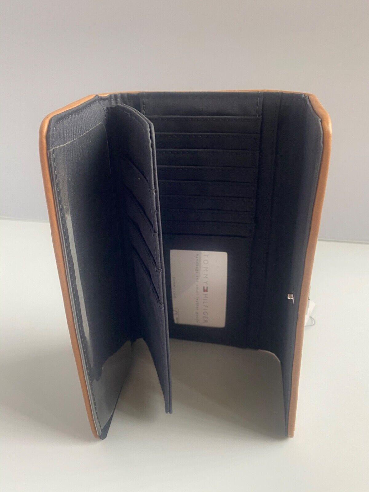 Billetera Tommy Hilfiger Mujer Estilo Chequera -2