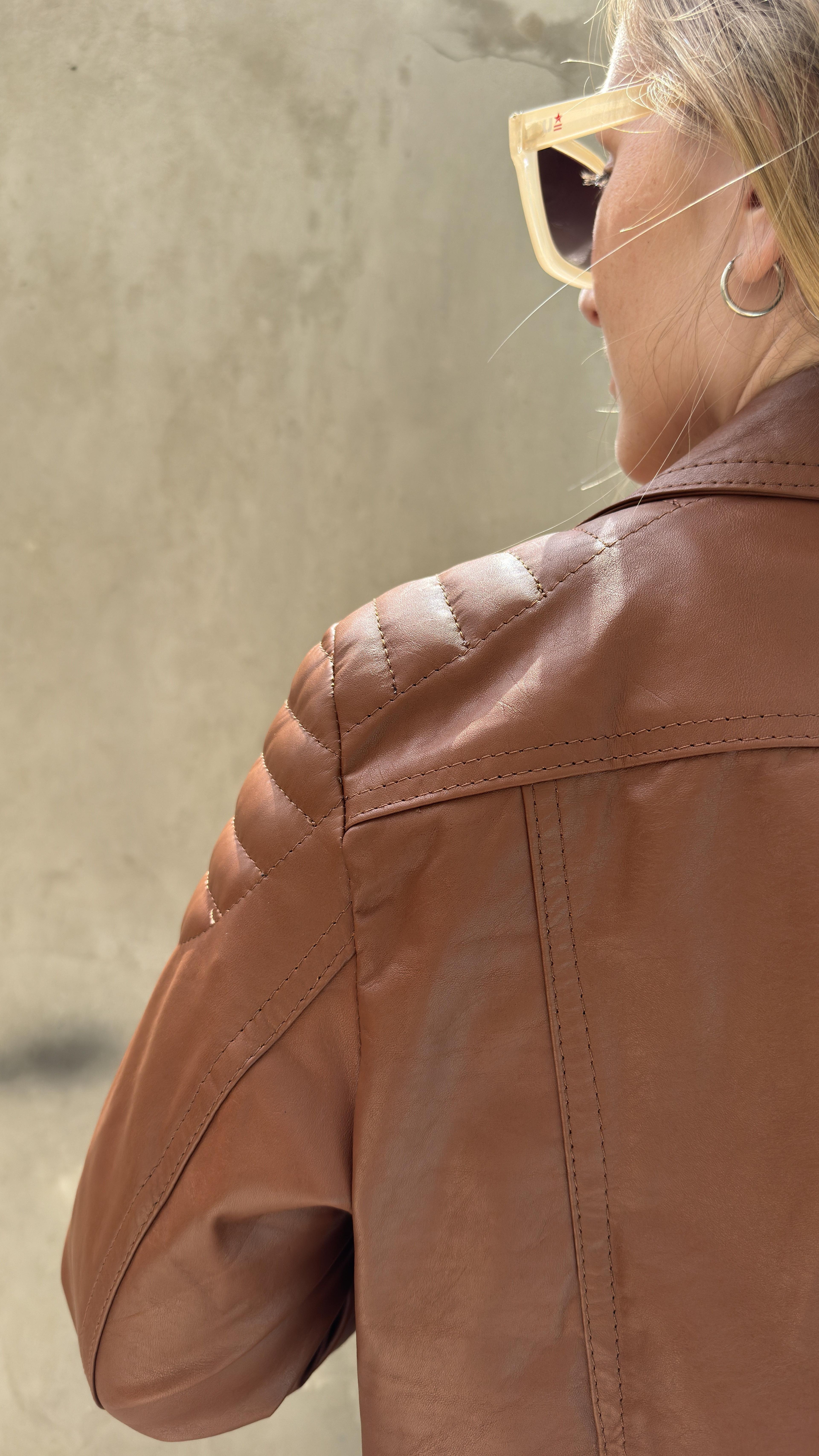 Chaqueta Cuero 100 % Vacuno Argentino - Modelo Valentina-4