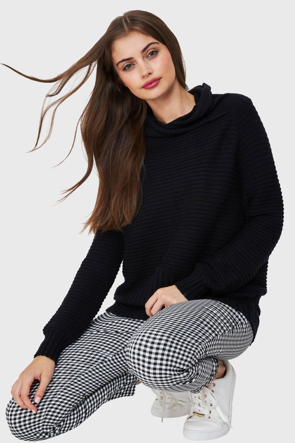 Sweater Cuello Tortuga Canalé Negro Nicopoly-0