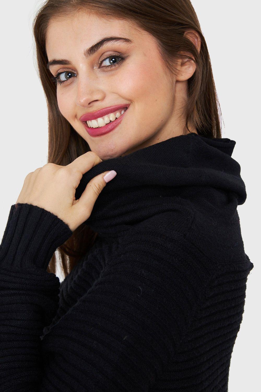 Sweater Cuello Tortuga Canalé Negro Nicopoly-5