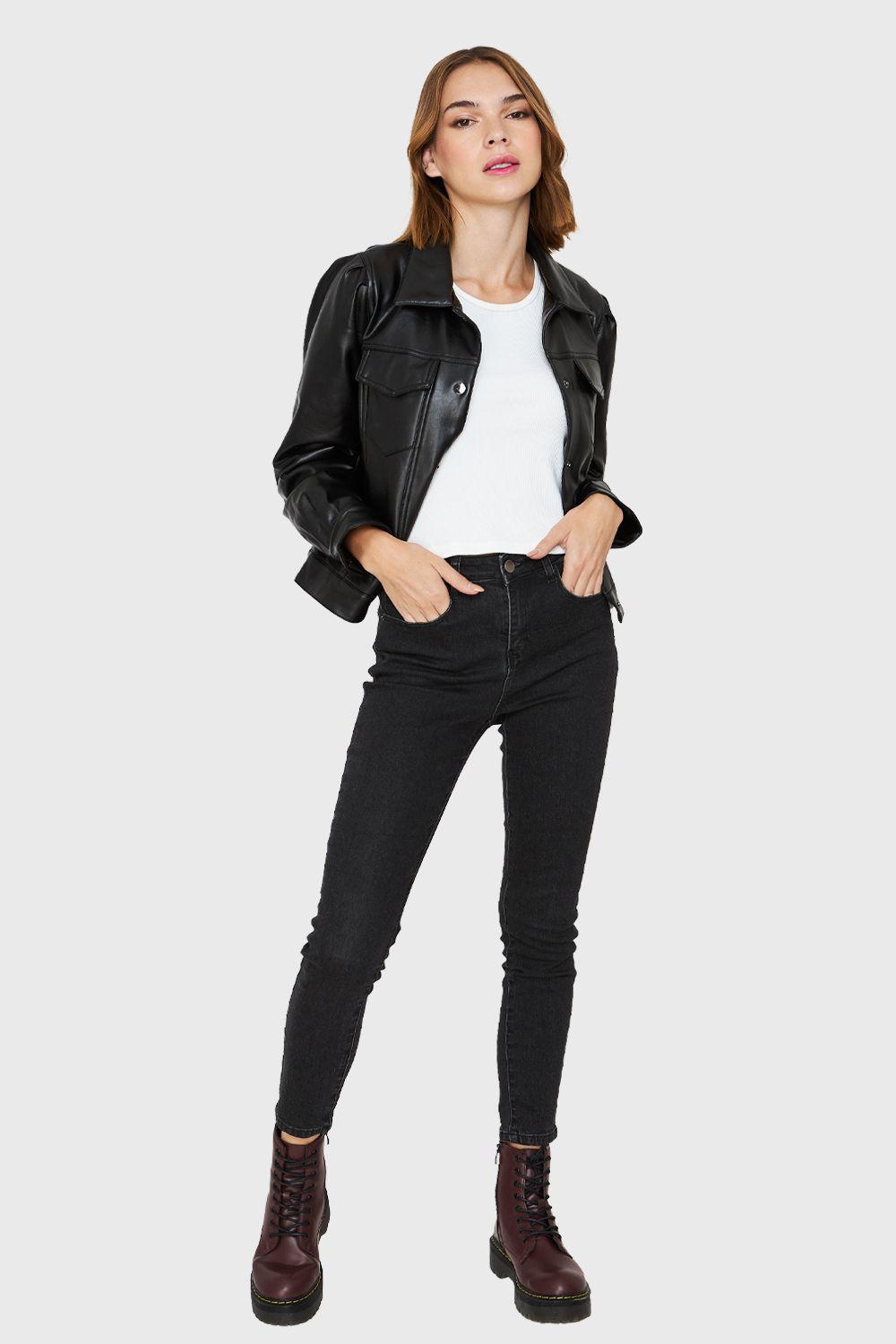 Chaqueta Ecocuero Bolsillos Frontales Negro Nicopoly-1
