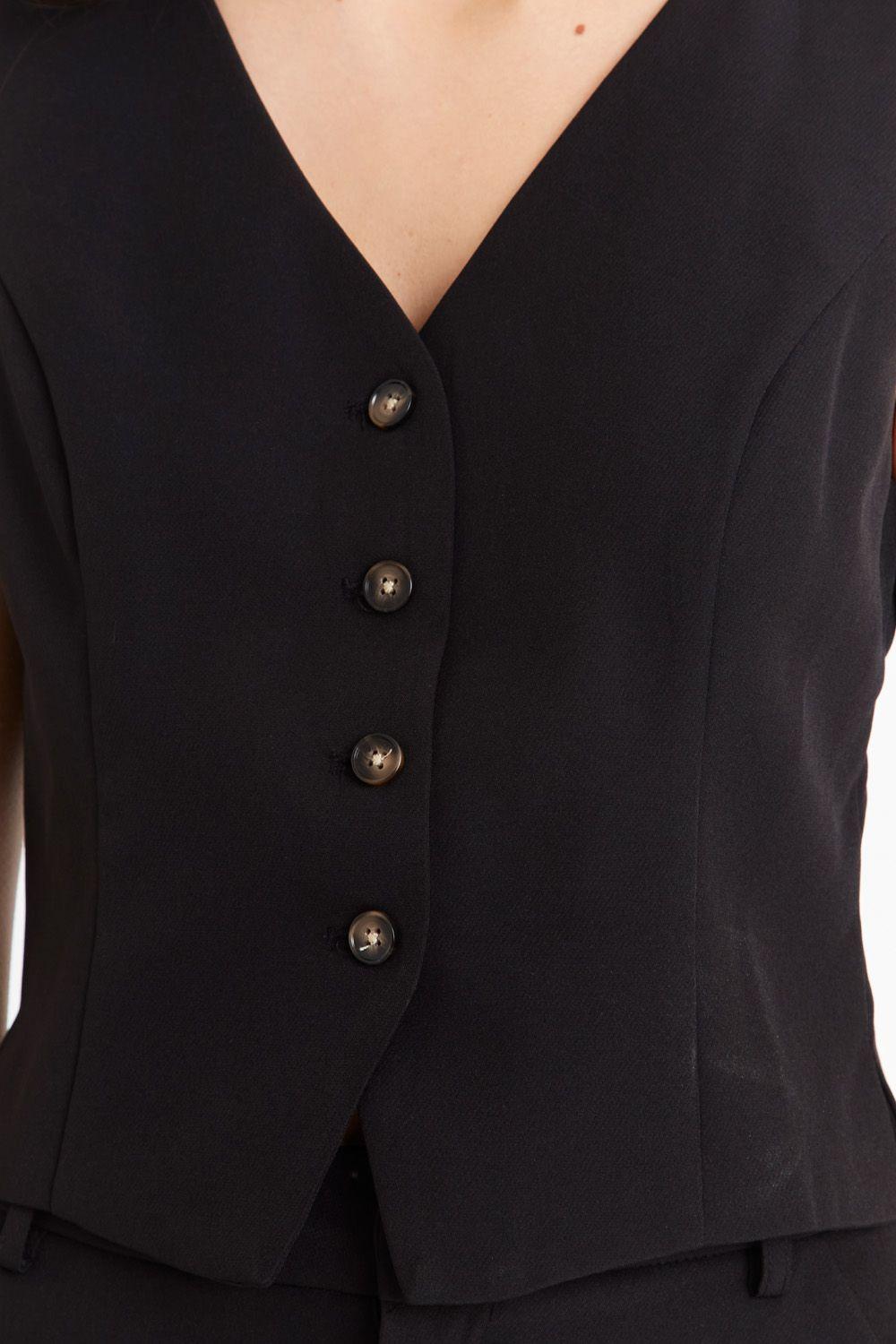 Gilet 4 Botones Negro Nicopoly-5