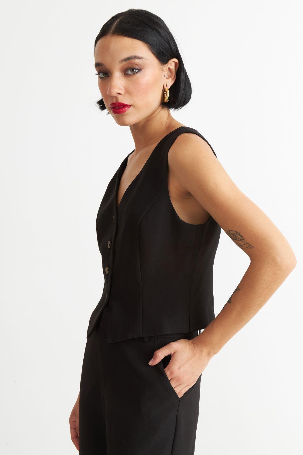 Gilet 4 Botones Negro Nicopoly-2