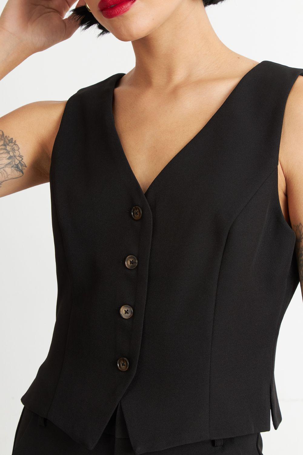 Gilet 4 Botones Negro Nicopoly-5