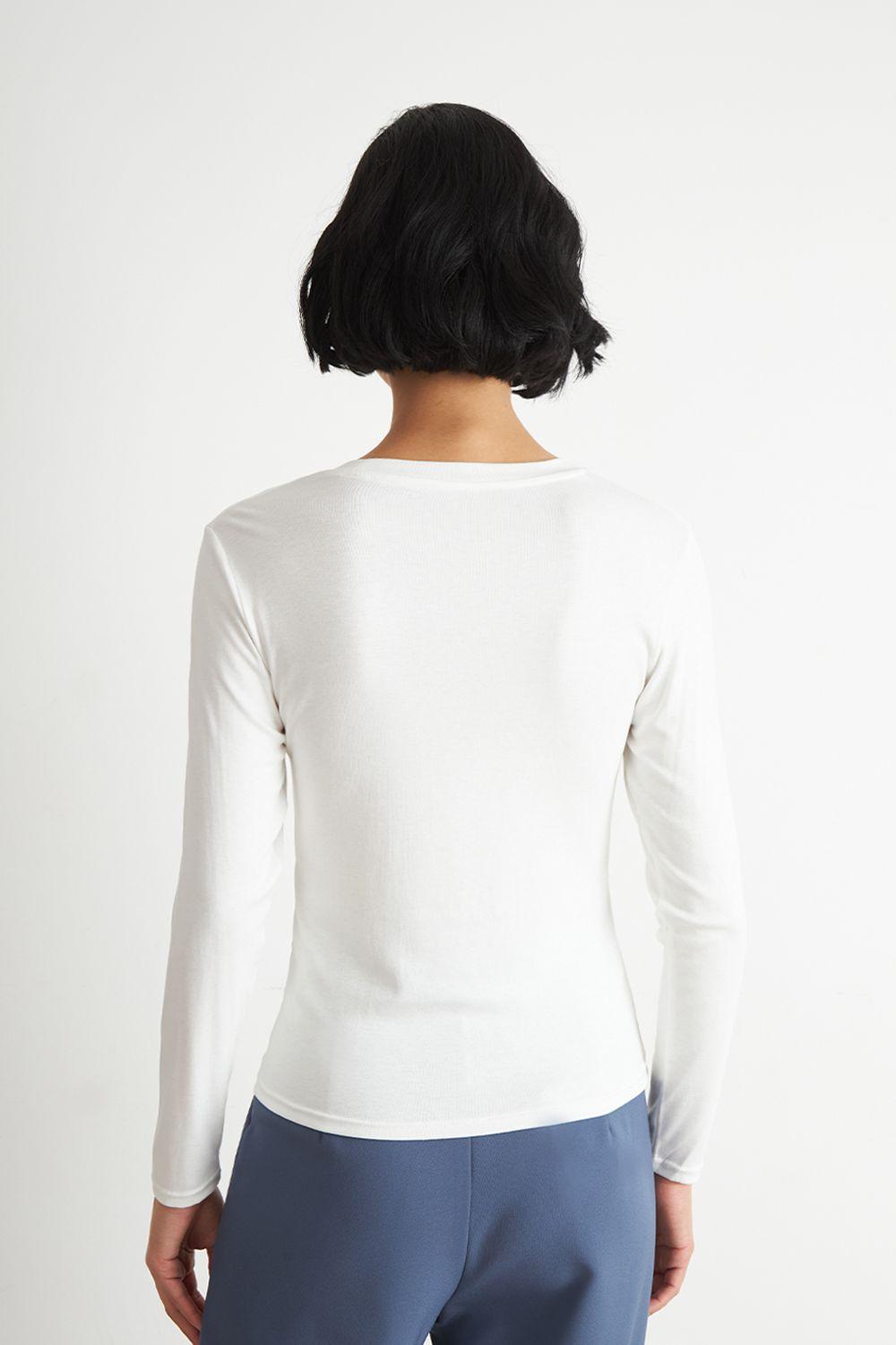 Polera Manga Larga Cuello Redondo Blanca Nicopoly-3