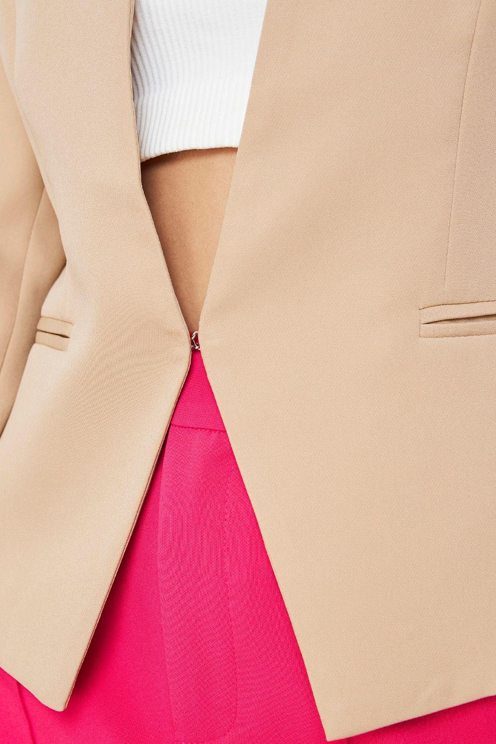 Blazer Entallado Clásico Beige Nicopoly-5