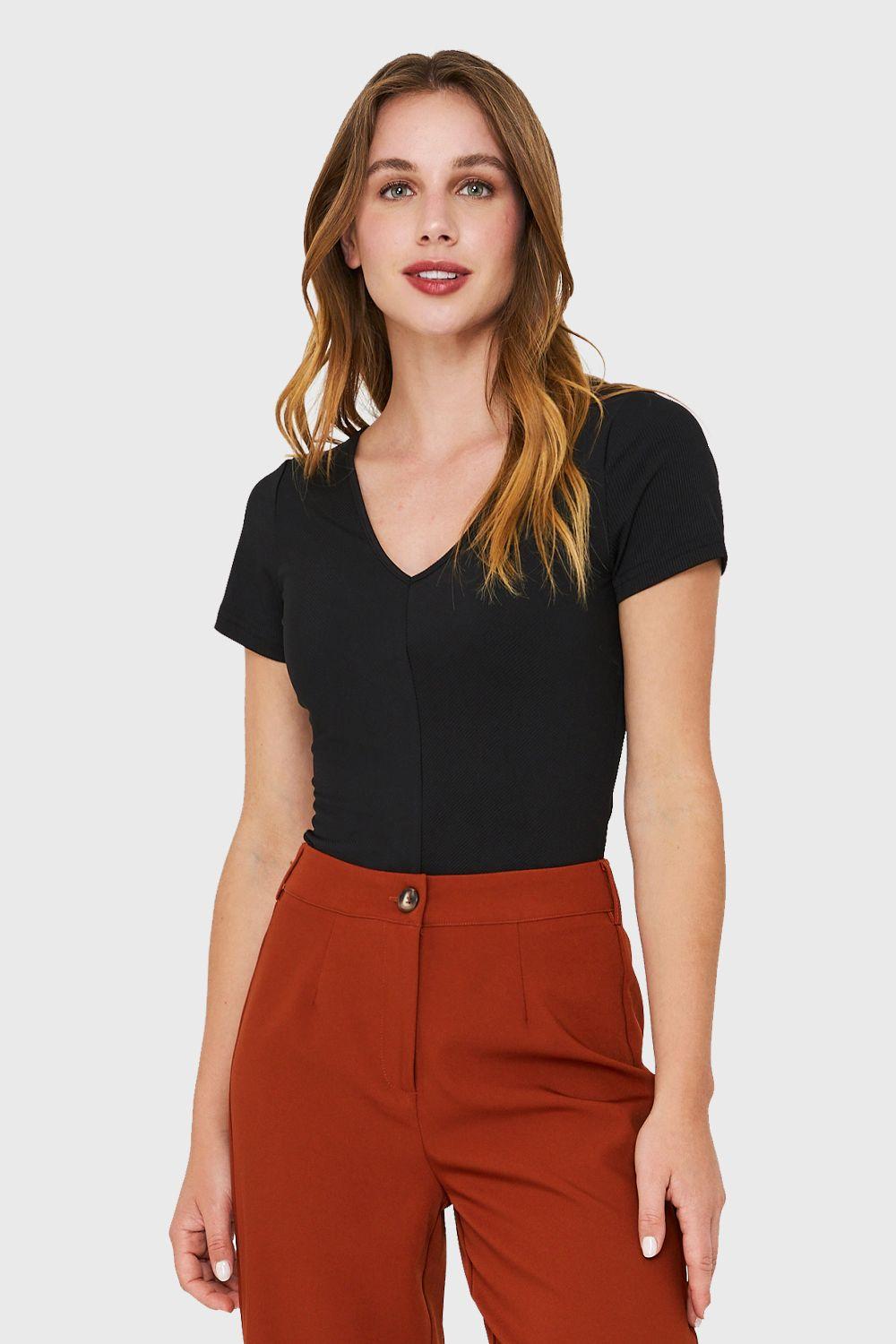 Body Acanalado Manga Corta Negro Nicopoly-4