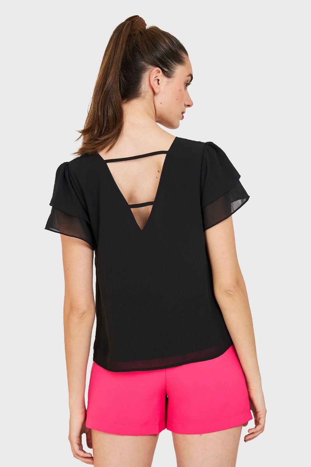 Blusa Básica Vuelos Negro Nicopoly-3