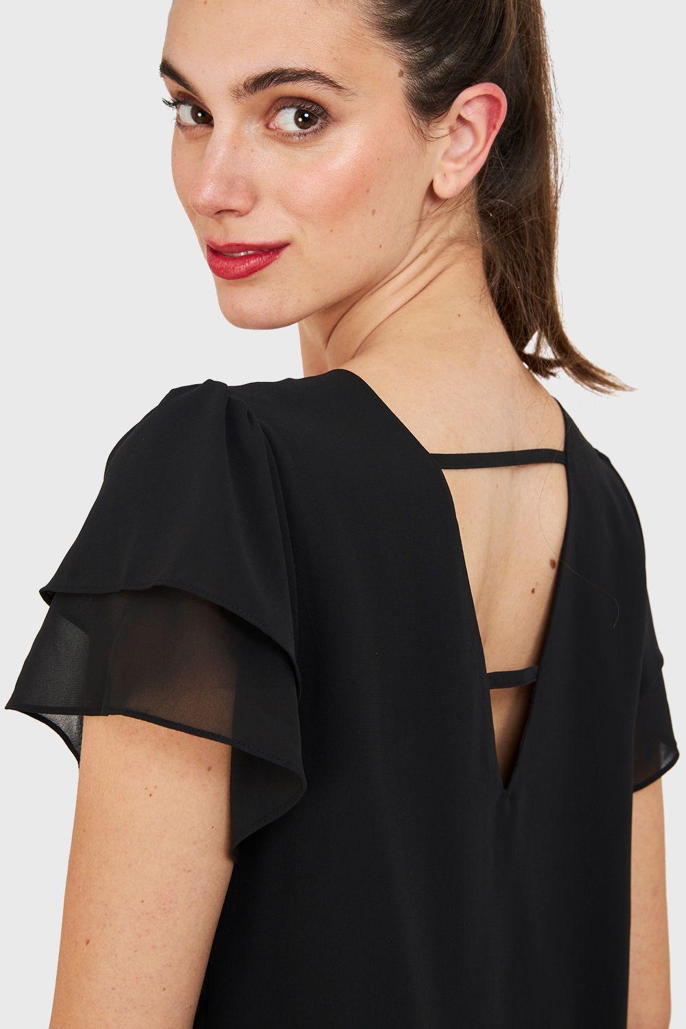 Blusa Básica Vuelos Negro Nicopoly-5