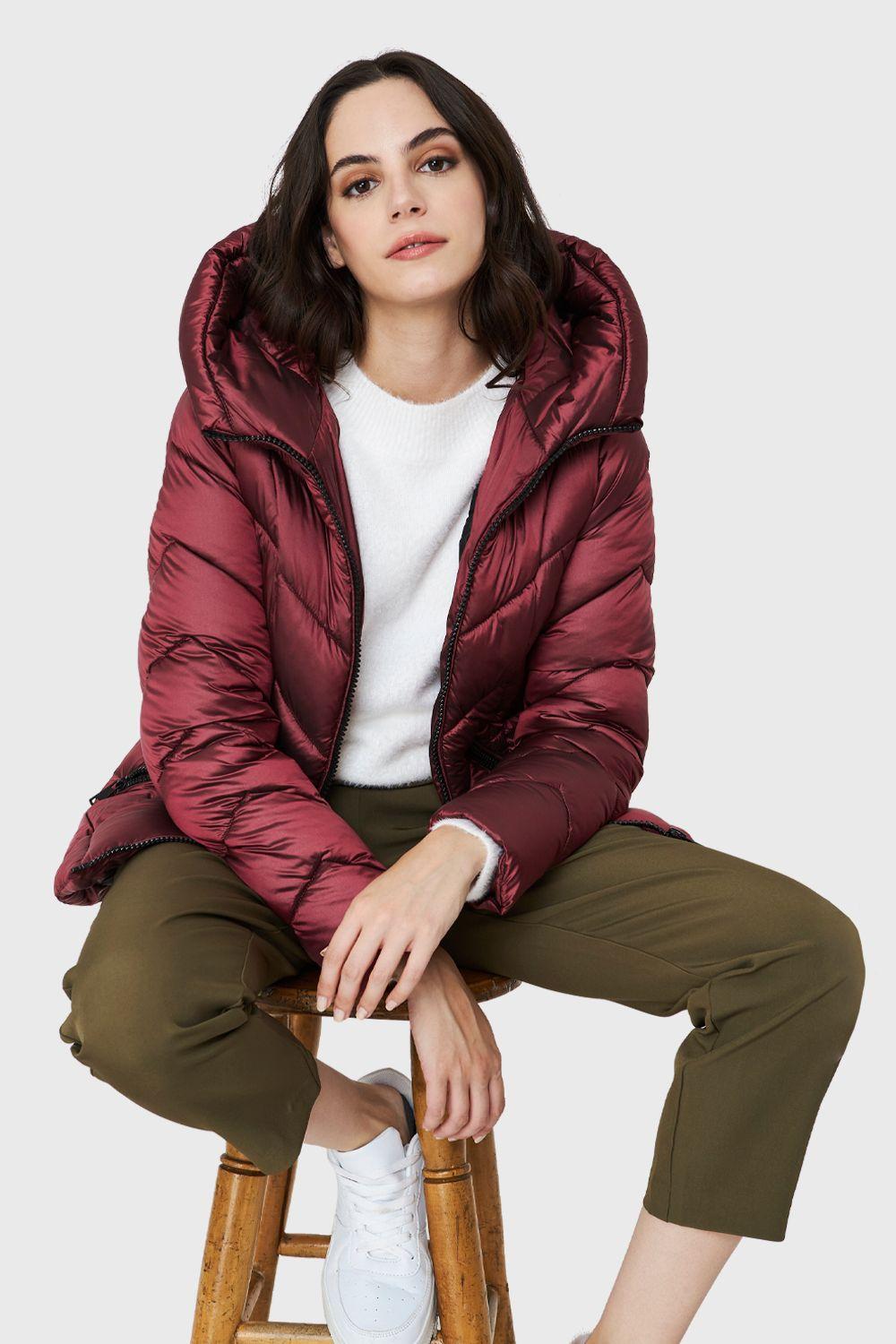 Parka Corta Gorro Burdeos Nicopoly-1