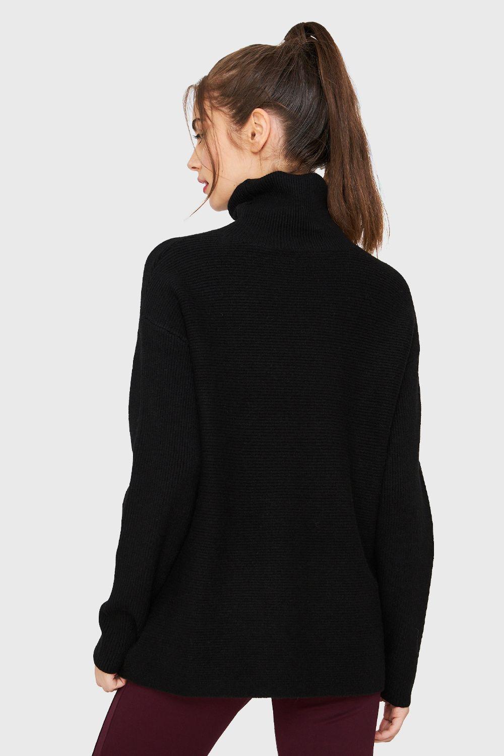 Sweater Cuello Beatle Soft Negro Nicopoly-3