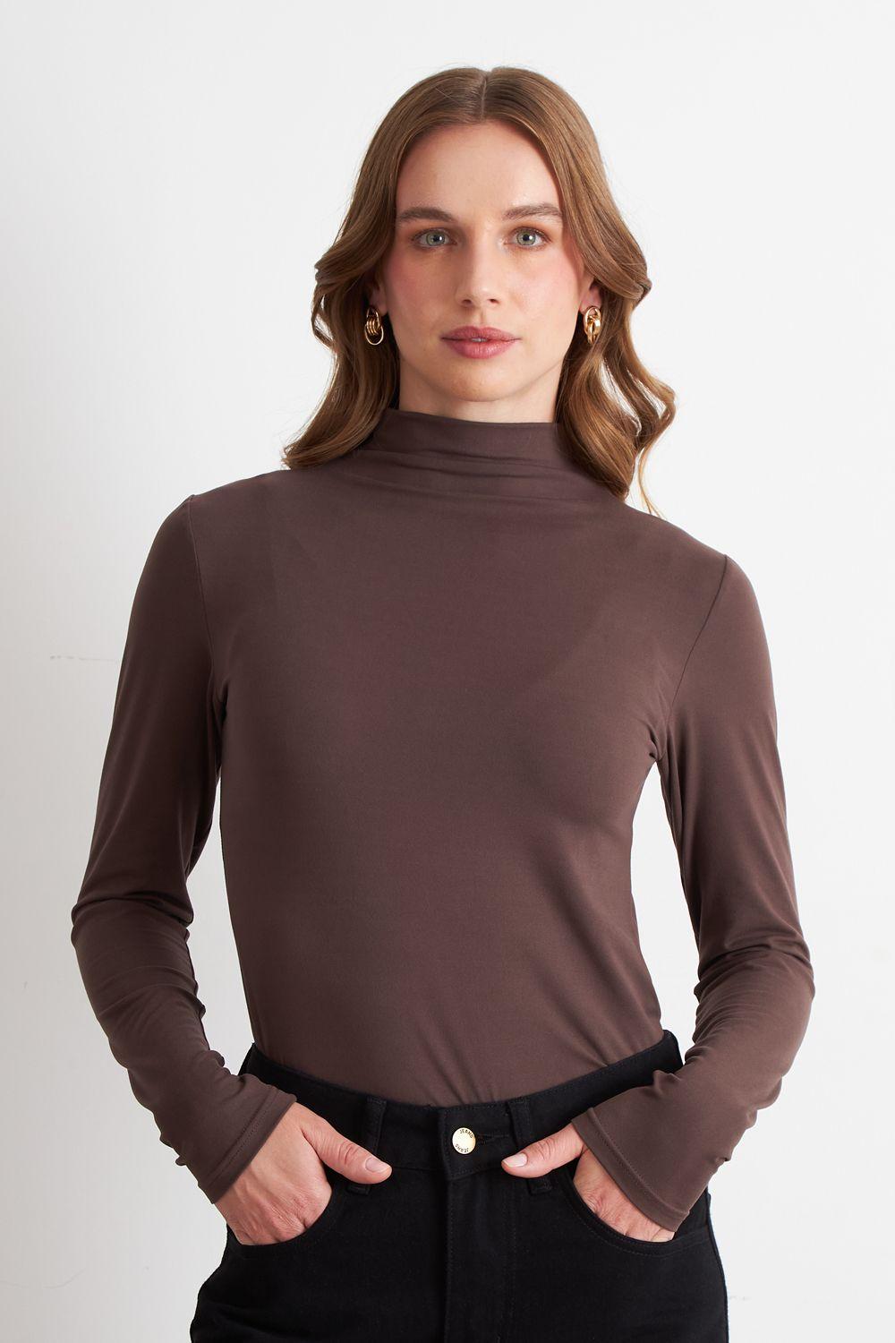 Polera Manga Larga Cuello Alto Café	 Nicopoly-4