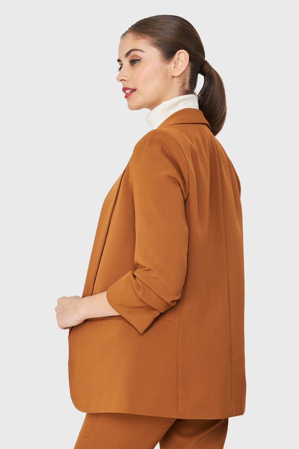 Blazer Mangas Drapeadas 3/4 Camel Nicopoly-3