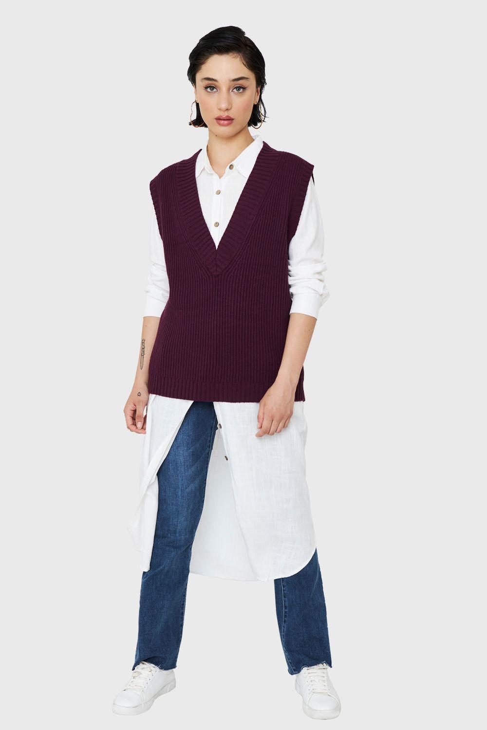 Chaleco Cuello V Oversize Uva Nicopoly-1