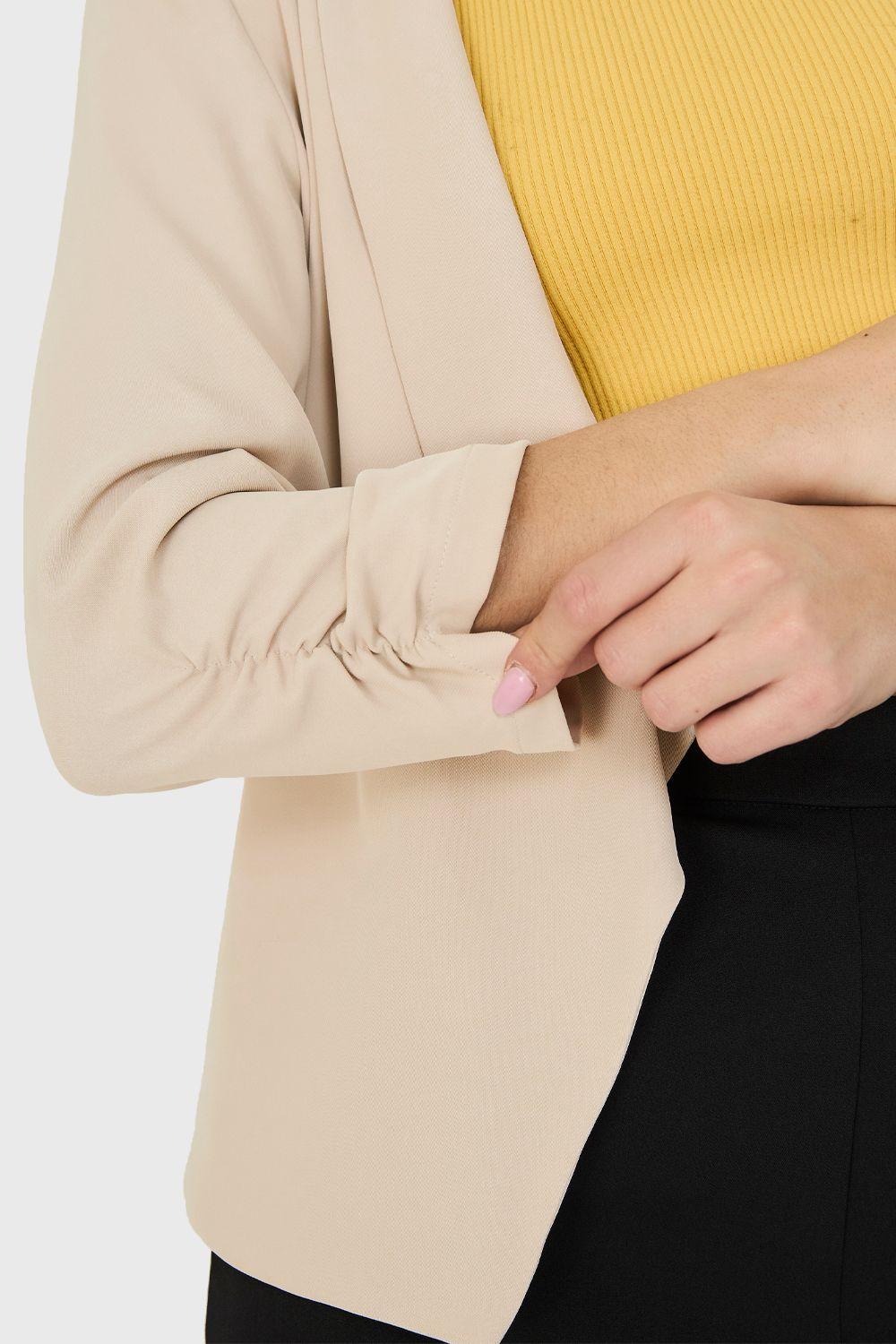 Blazer Manga Detalle Drapeado Beige Nicopoly-5