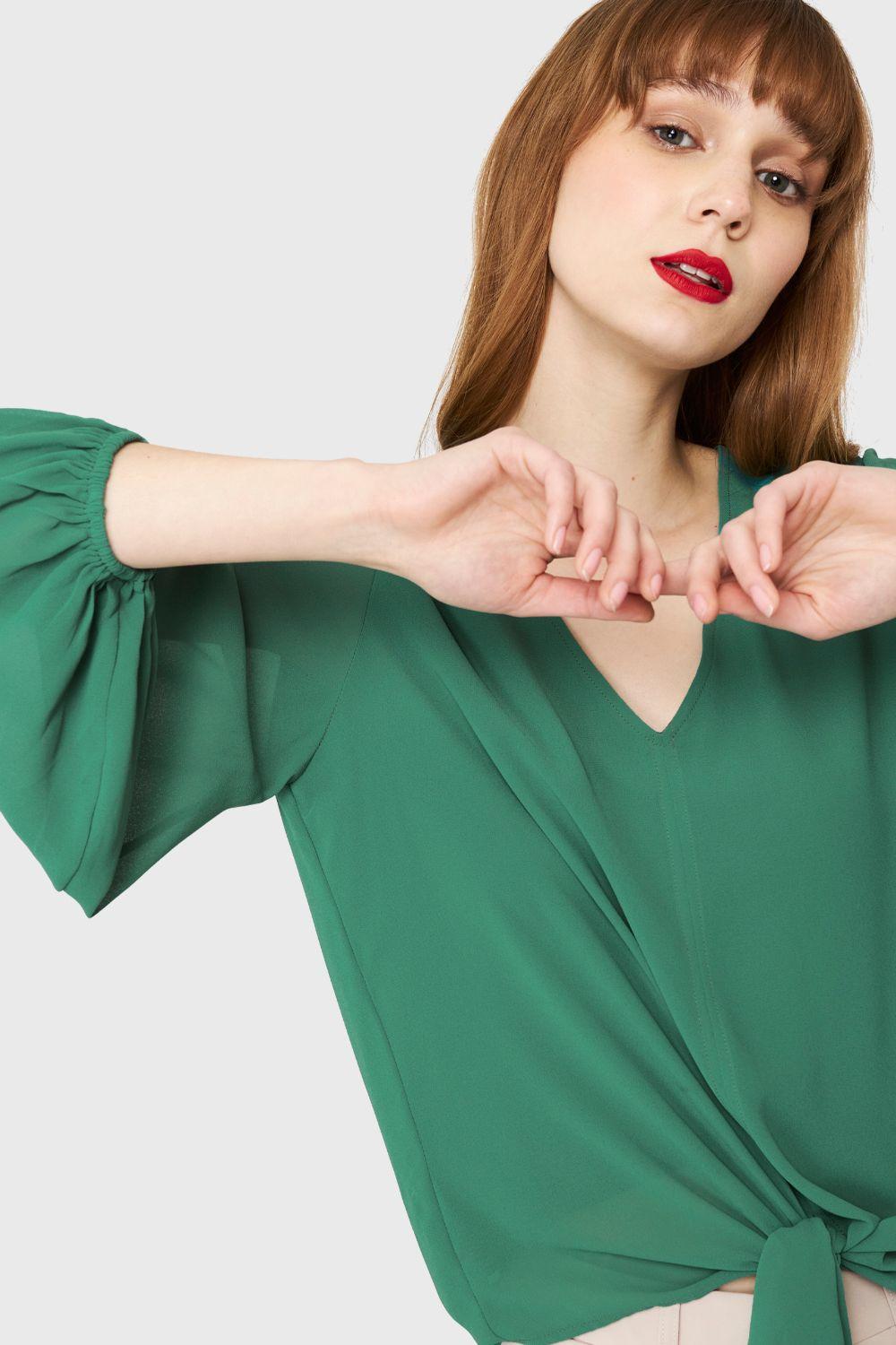 Blusa Básica Nudo Verde Nicopoly-5