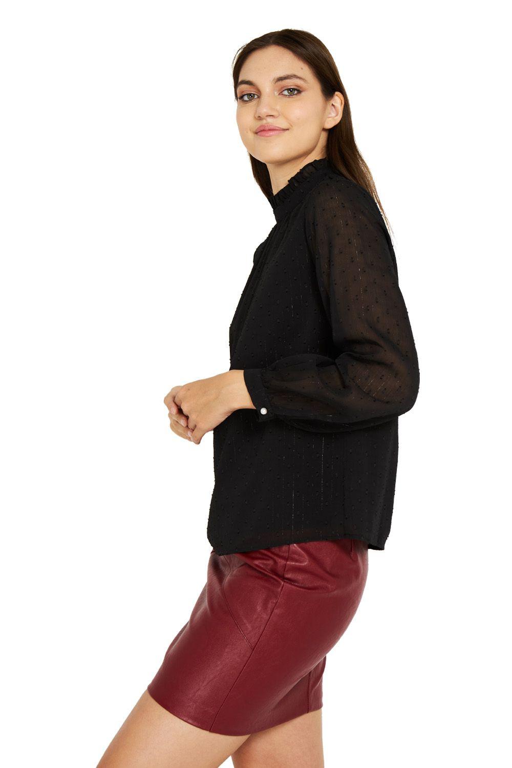 Blusa Brillos Cuello Alto Negro Nicopoly-2