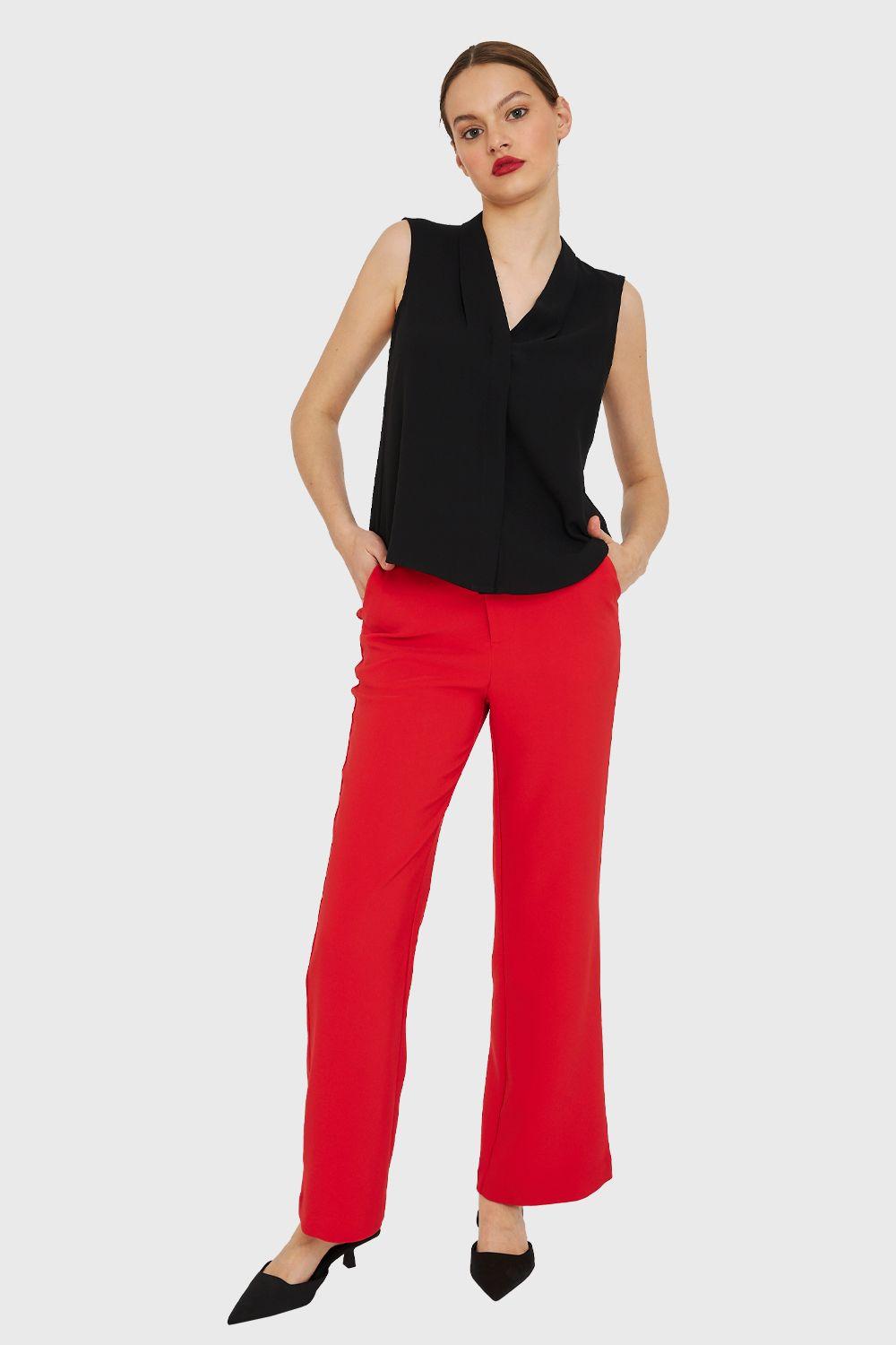 Blusa Escote V Sin Mangas Negro Nicopoly-1