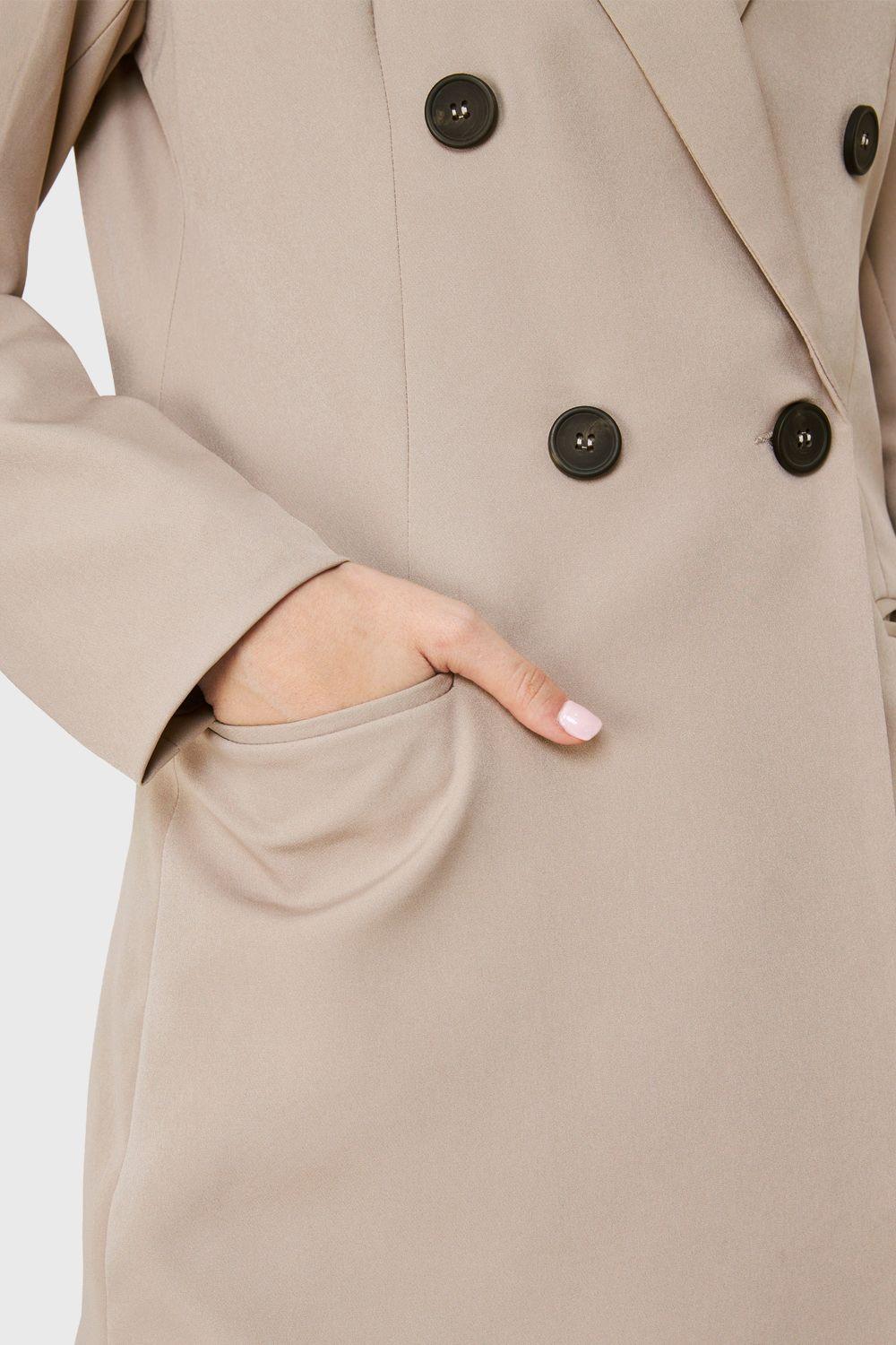 Blazer Cuatro Botones Largo Beige Nicopoly-5