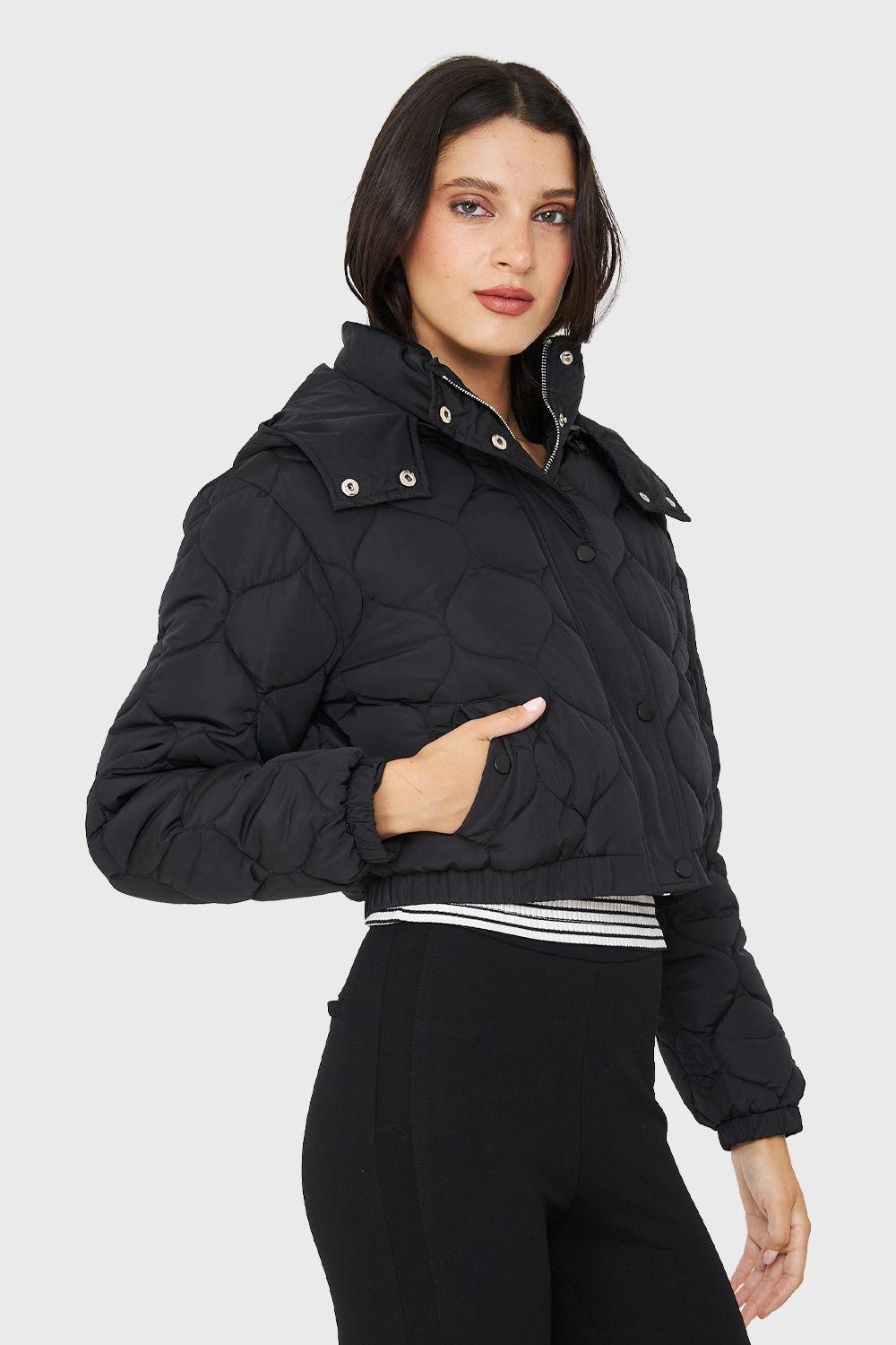 Parka Corta Quilt Con Gorro Negro Nicopoly-2