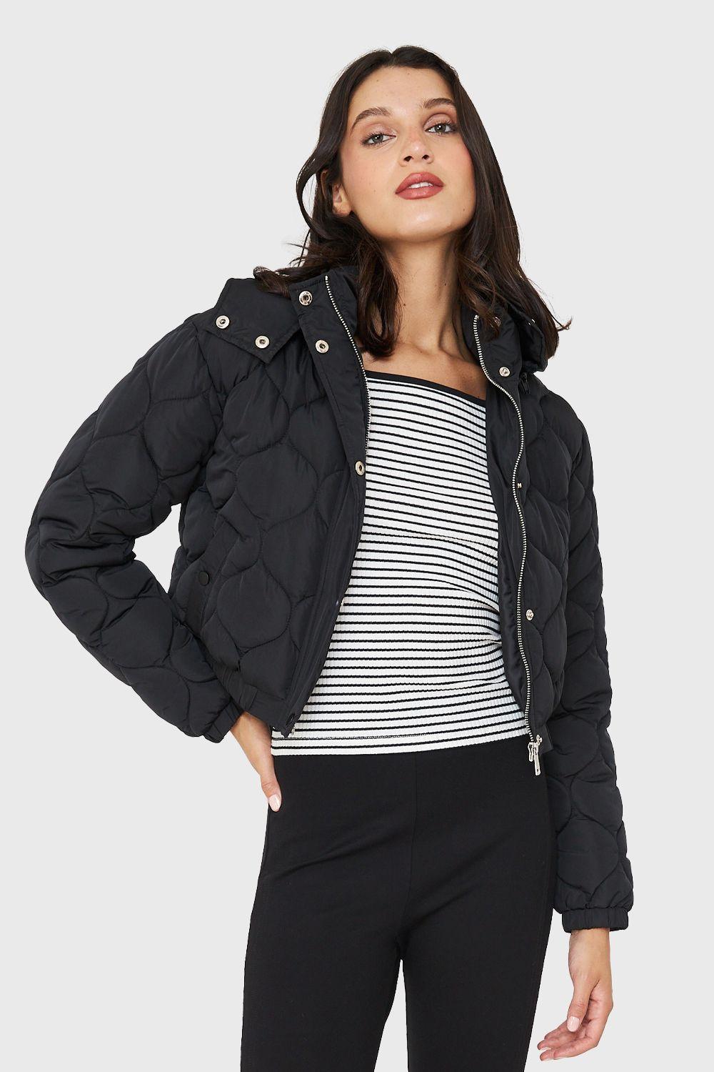 Parka Corta Quilt Con Gorro Negro Nicopoly-4