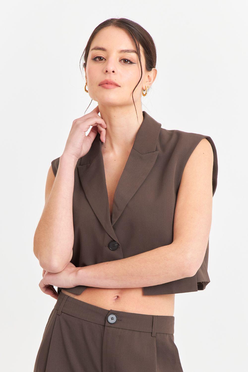 Gilet Crop con Solapa Café Nicopoly-0