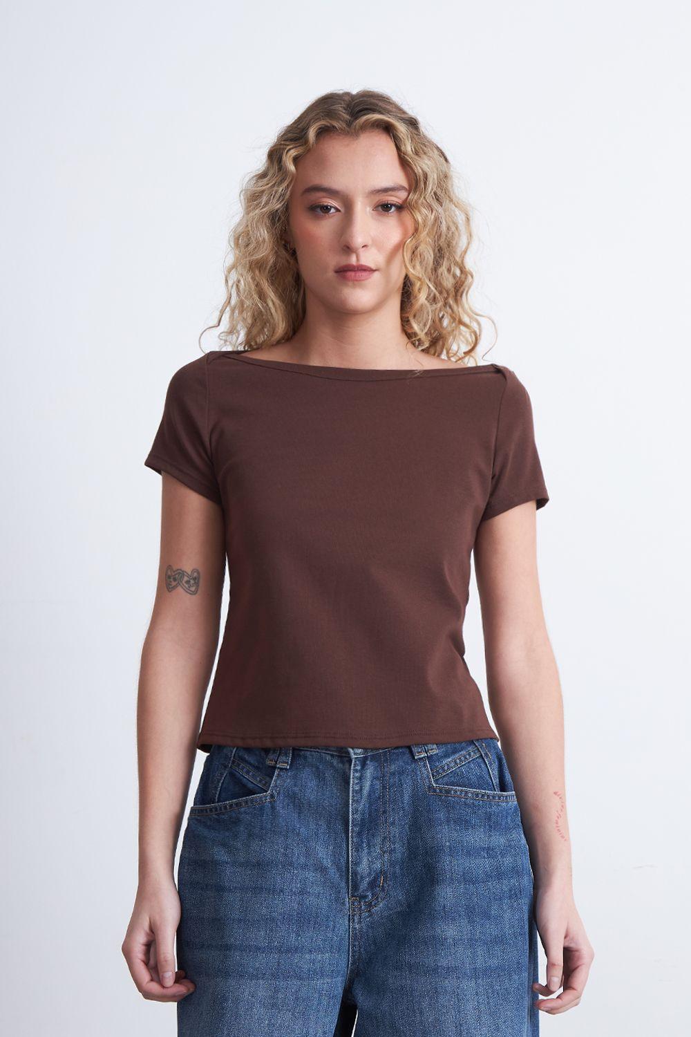 Polera Manga Corta Cuello Bote Café Nicopoly-5