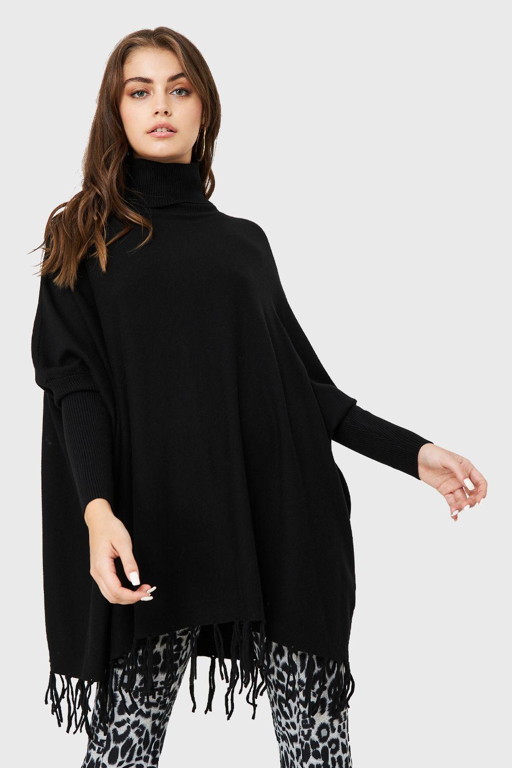 Poncho Murciélago Flecos Negro Nicopoly-4