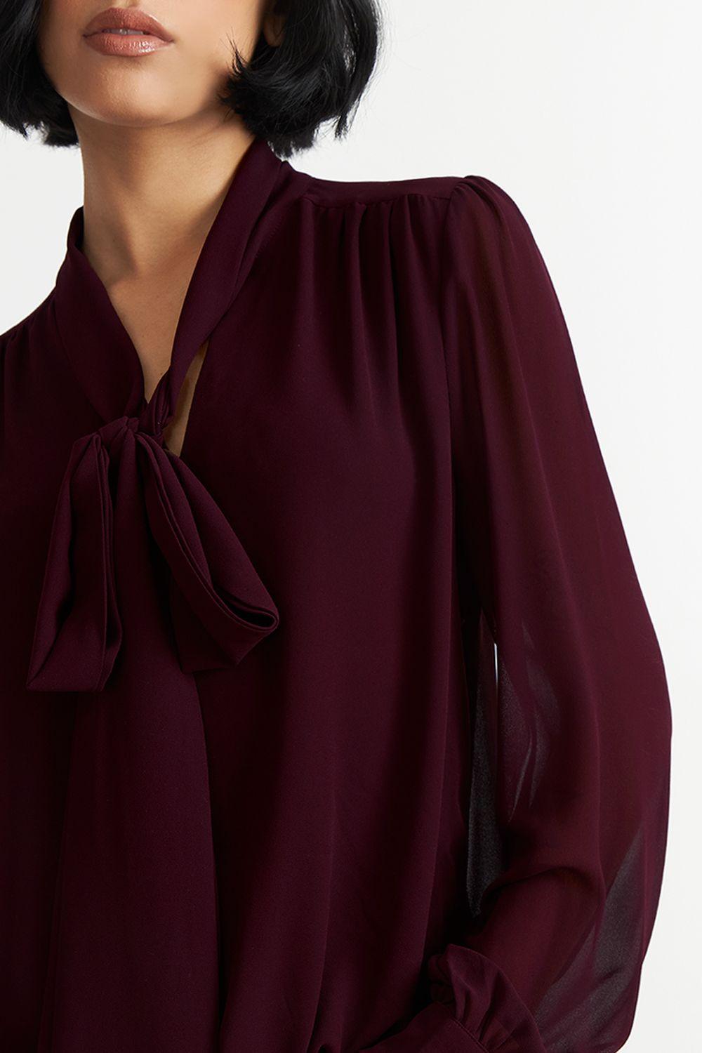 Blusa Manga Larga con Corbatín Burdeo Nicopoly-5