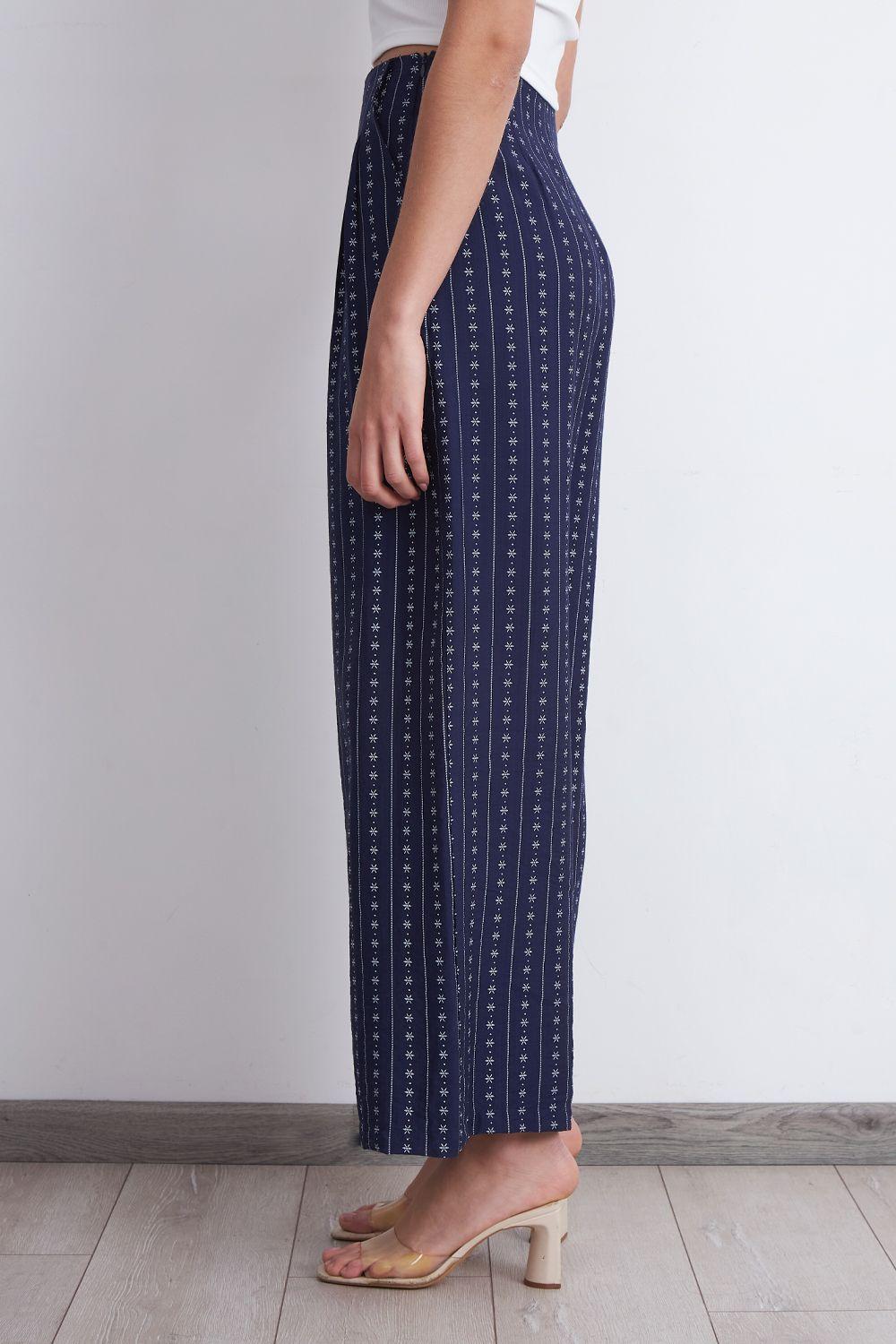 Pantalón Patrón Floral Azul Marino Nicopoly-2