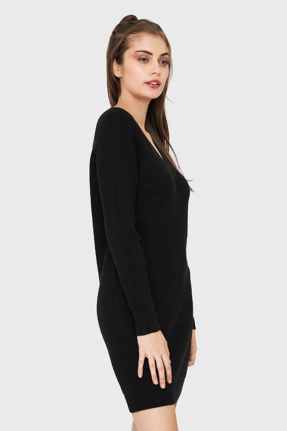 Sweater Vestido Cuello V Negro Nicopoly-2