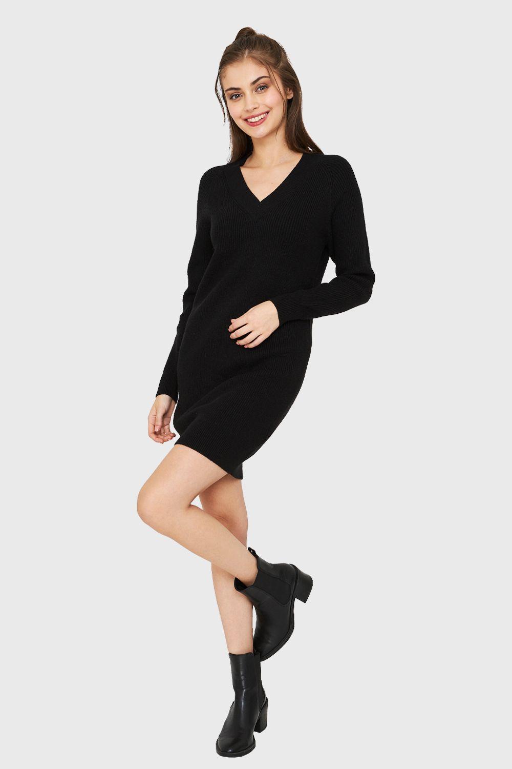 Sweater Vestido Cuello V Negro Nicopoly-1