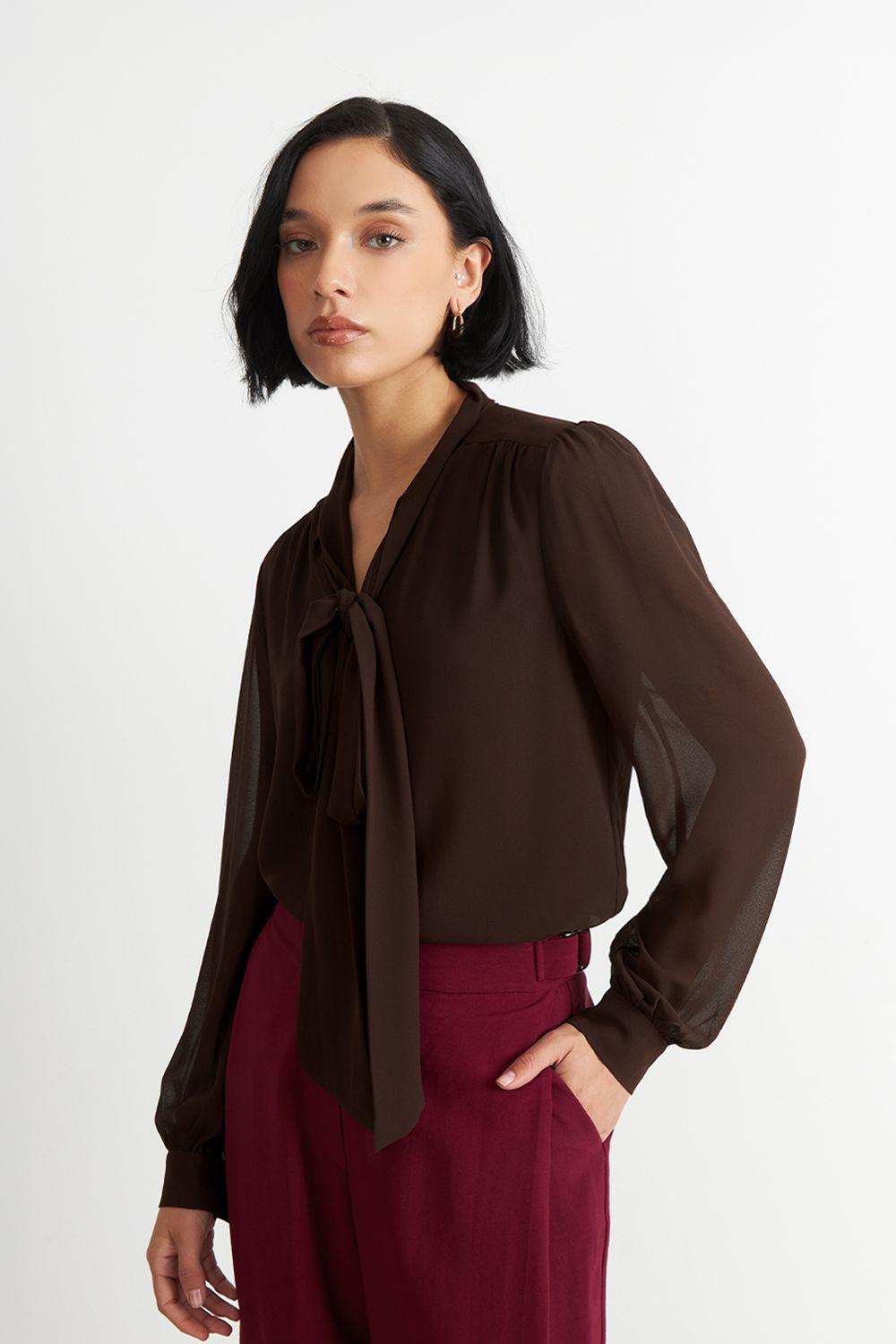 Blusa Manga Larga con Corbatín Café Nicopoly-2