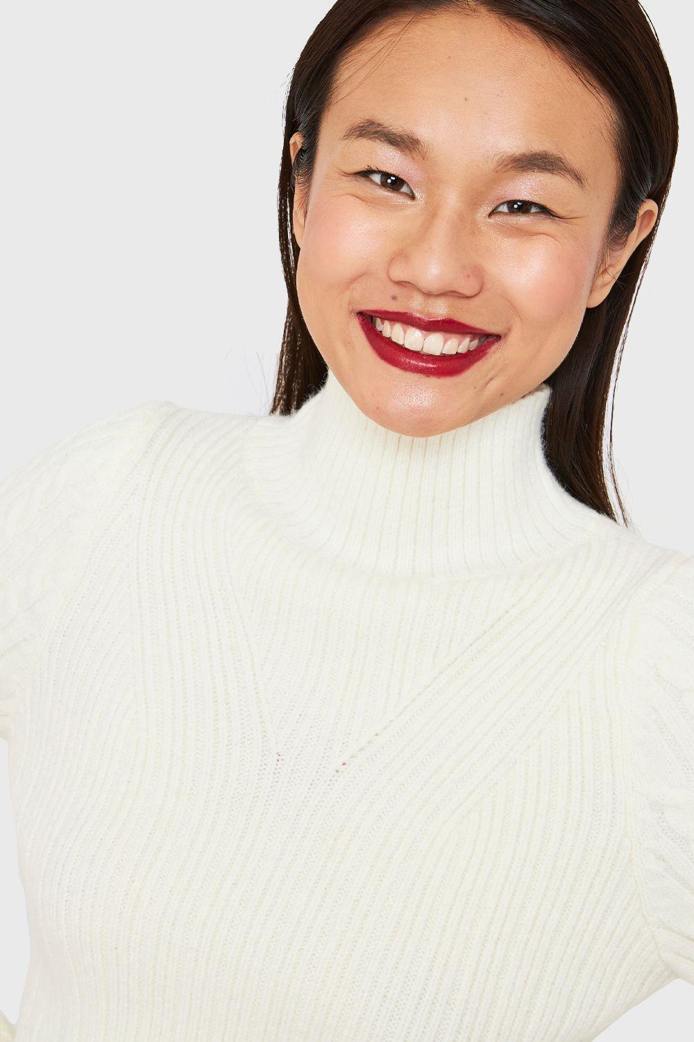 Sweater Crop Cuello Alto Blanco Invierno Nicopoly-5