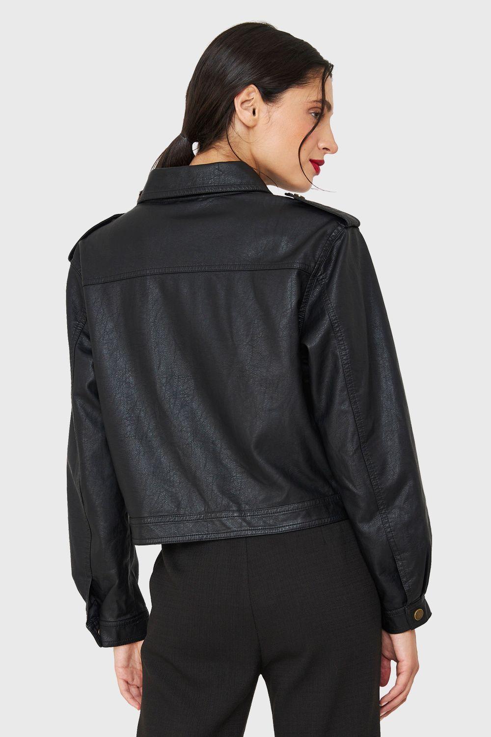 Chaqueta Cuello Camisero Ecocuero Negro Nicopoly-3