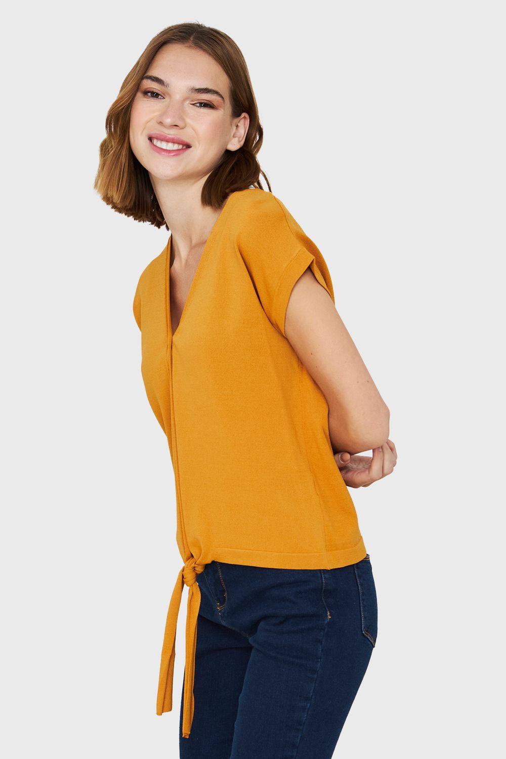 Polera Abotonada Nudo Mostaza Nicopoly-2